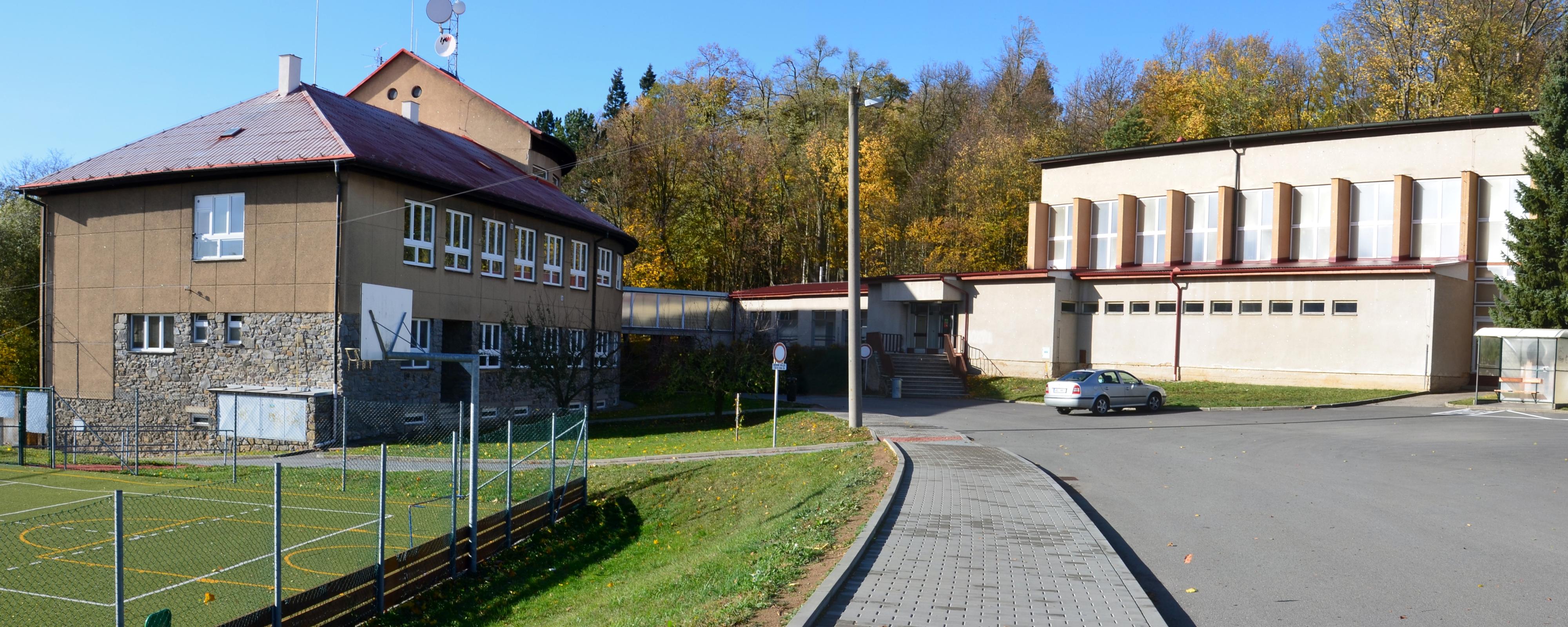 ZŠ Edvarda Beneše, Lysice foto 2