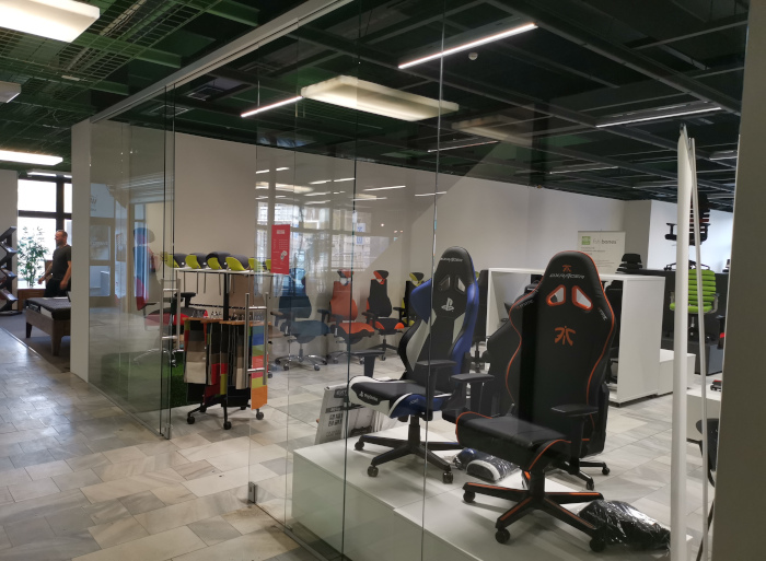 KANCELARSKEZIDLE.COM foto 2