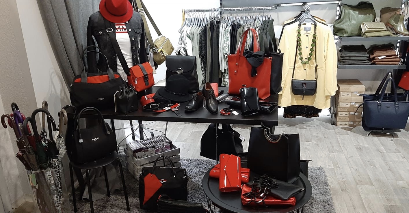 MI 842 butik Módy foto 5