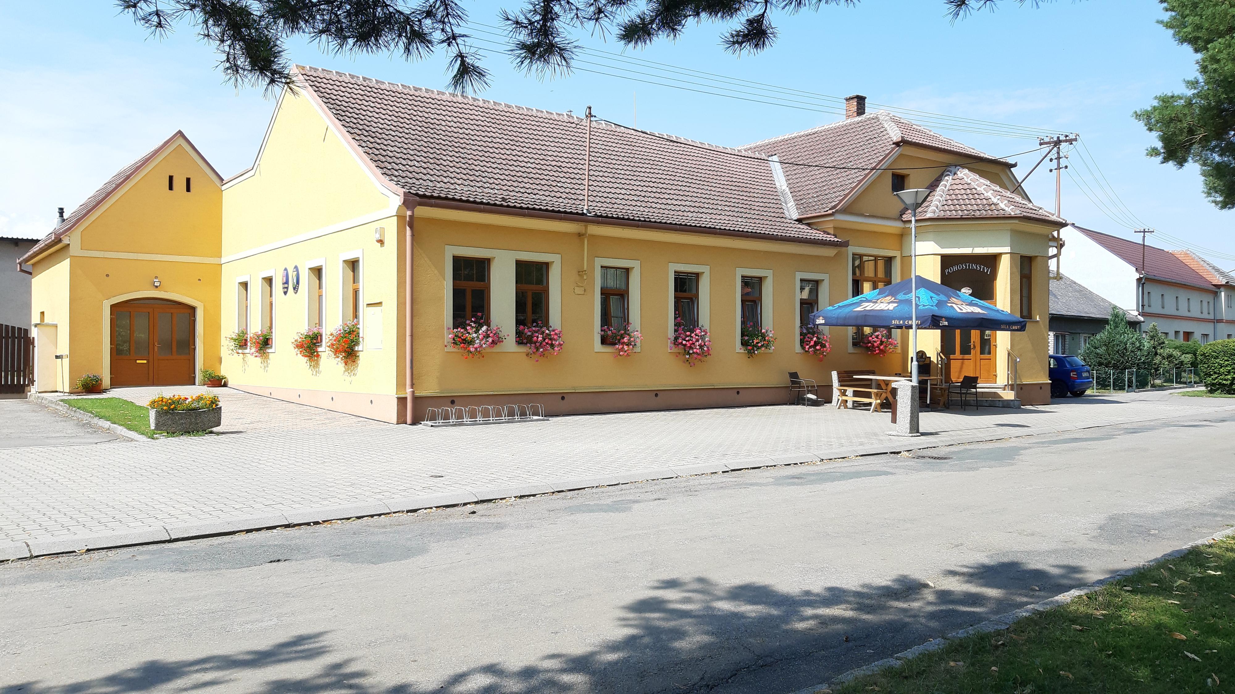 Hlubočany - obecní úřad