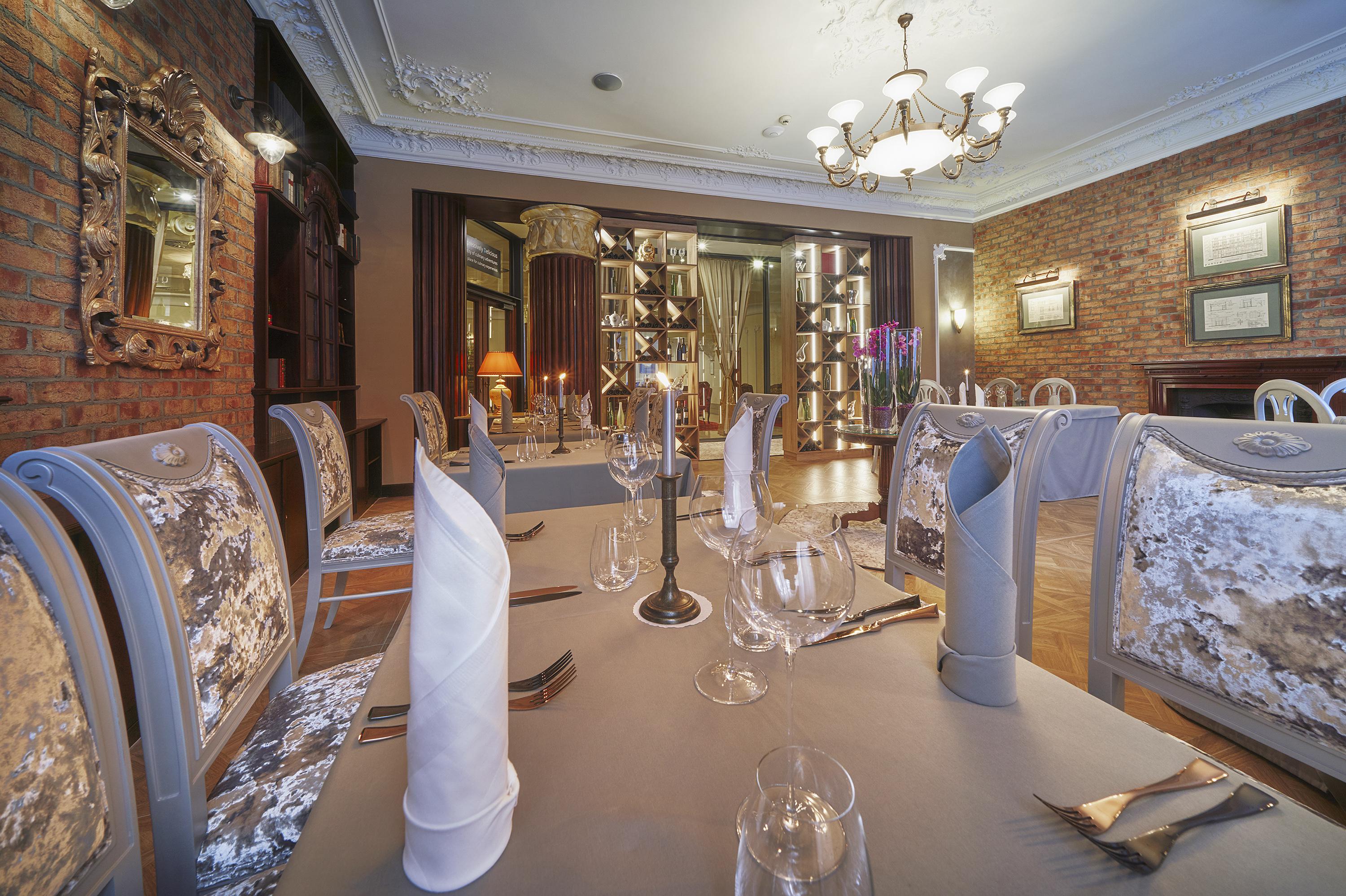 #ID Bar & Restaurant