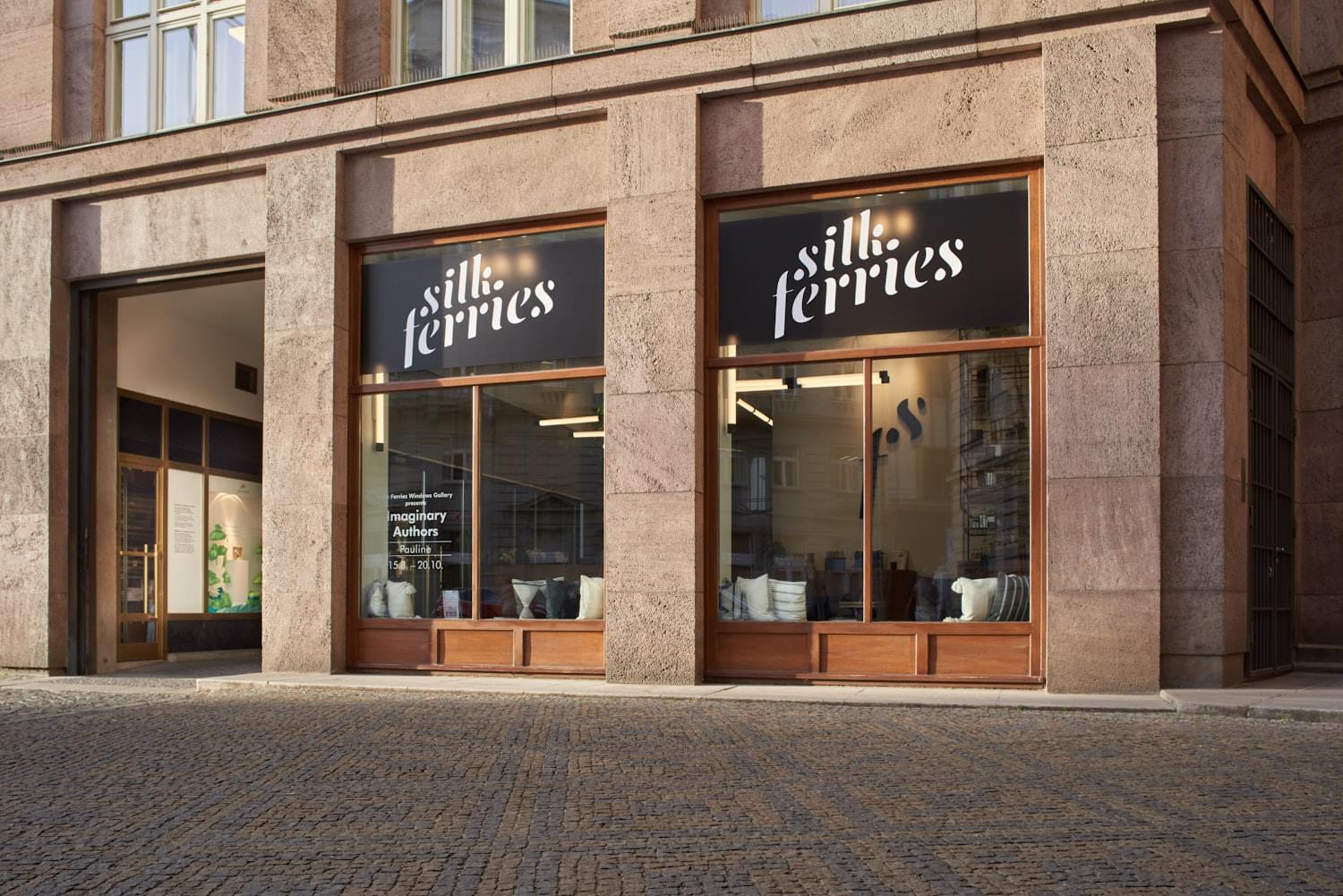 Silk Ferries kosmetické studio a beauty store foto 5