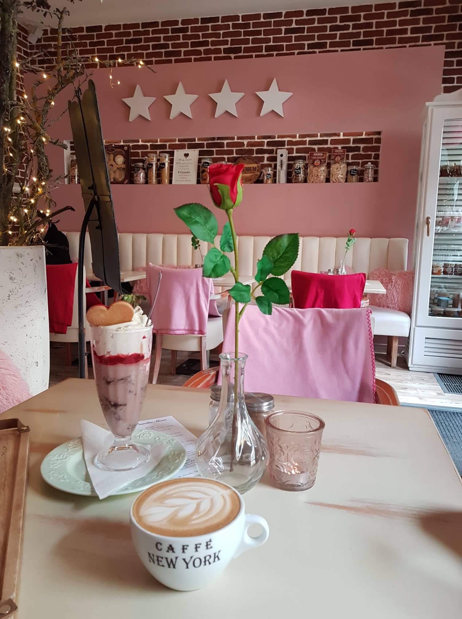 La Familia Café foto 2