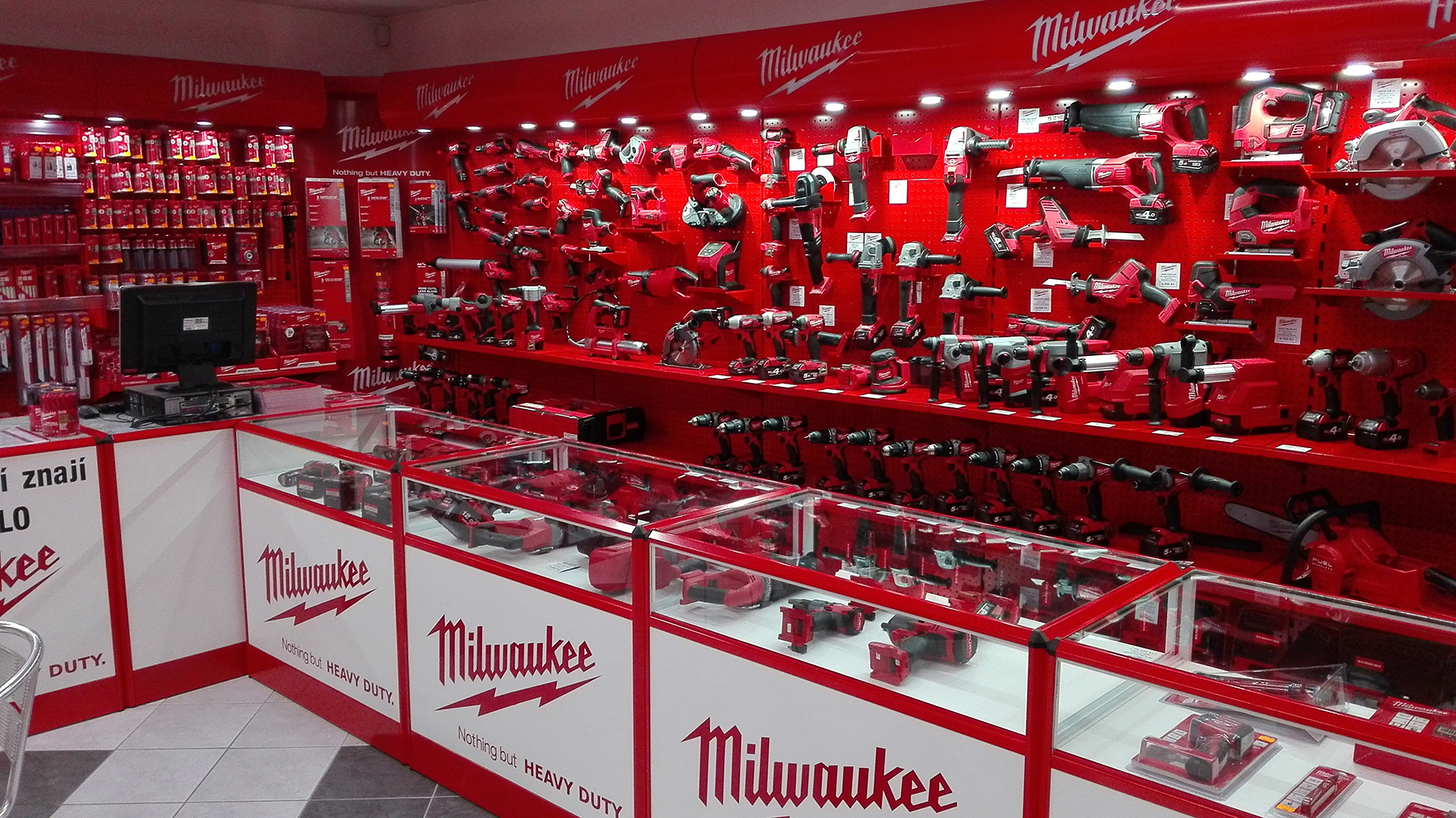 Prodejna Milwaukee foto 3