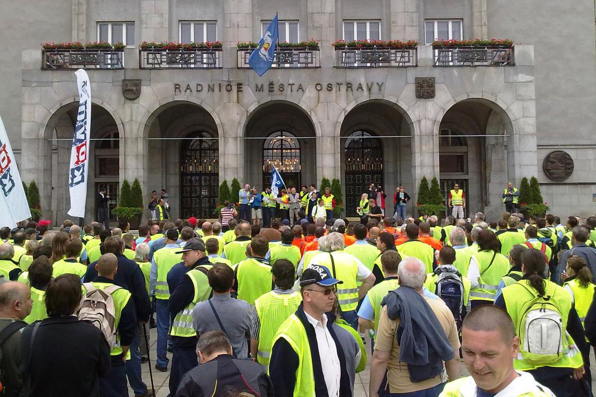 ZO OS DOSIA při DPO a.s. a Škoda Ekova a.s.