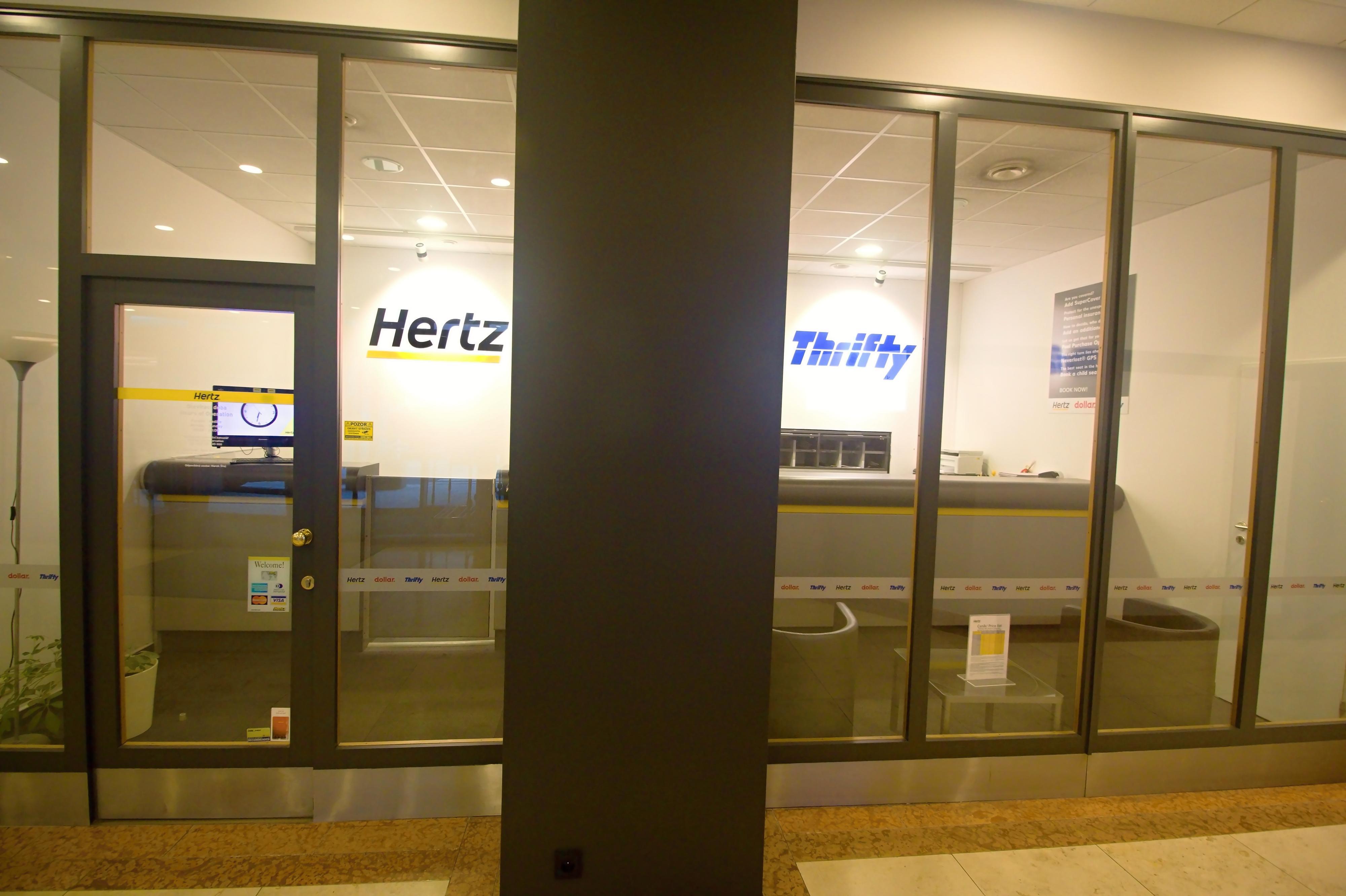 Autopůjčovna Hertz