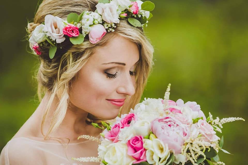 Adriana Holubová - Make-up & Nehtový design foto 3