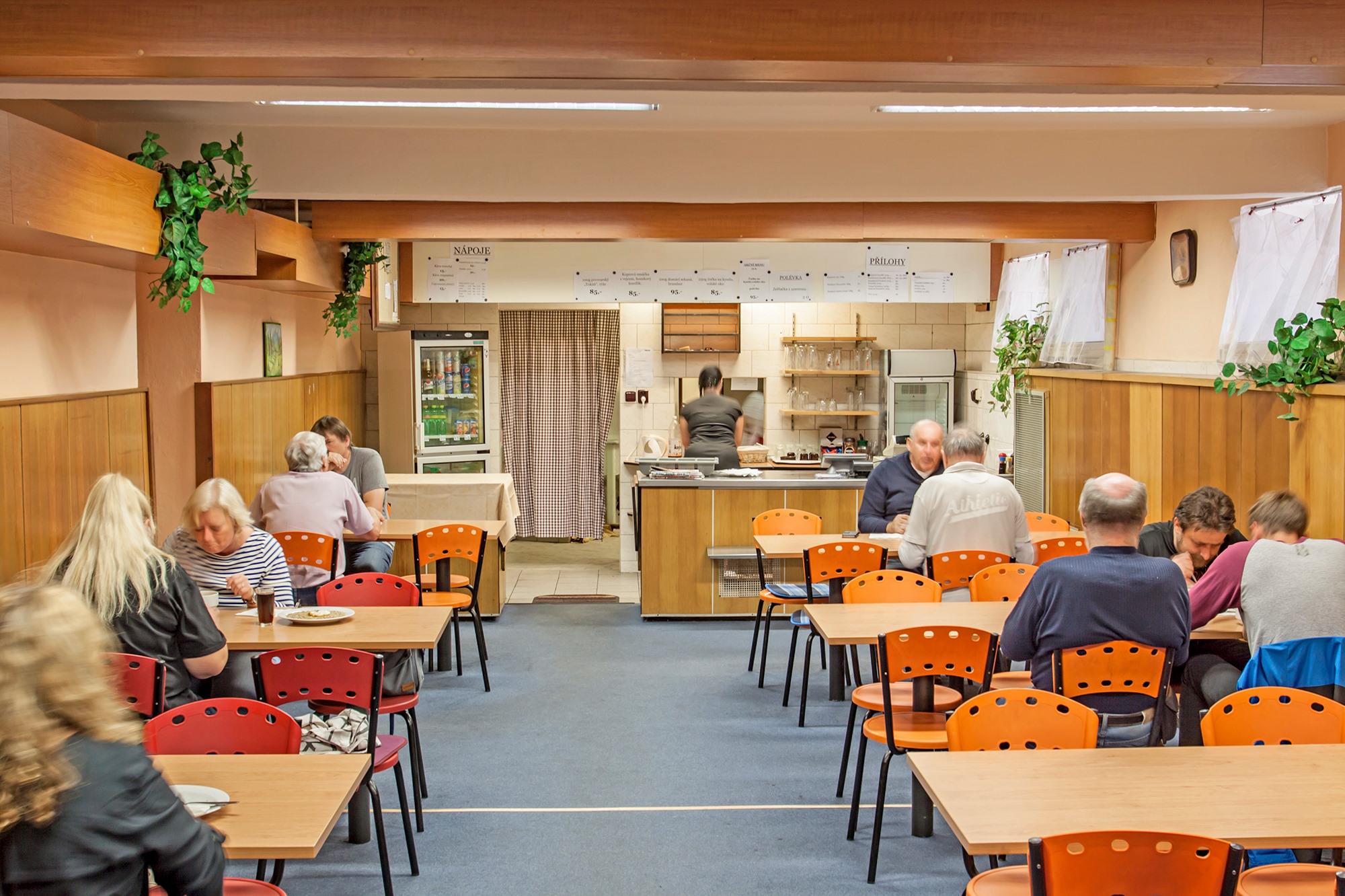 Jídelna v Divadelní - KAVANA