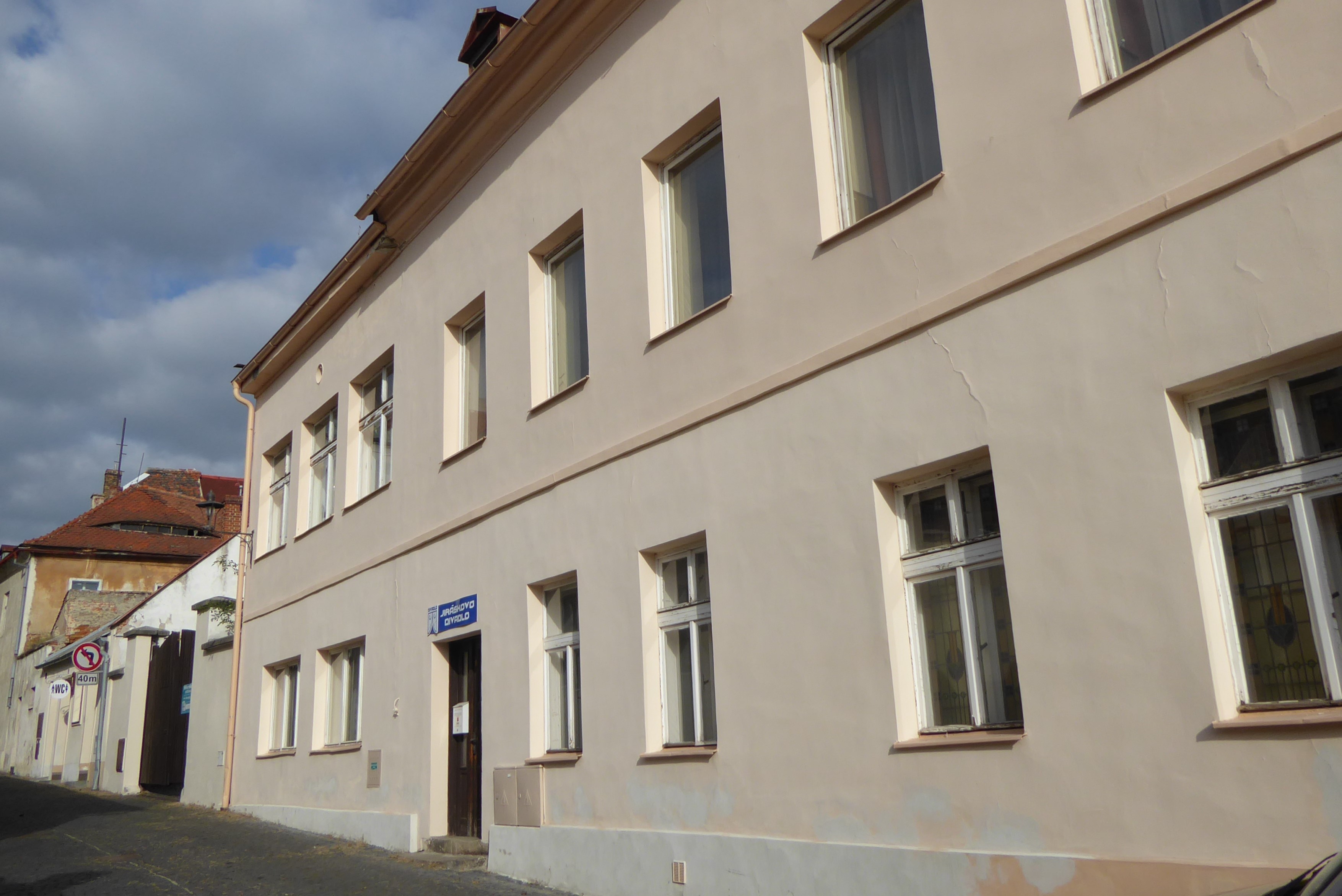 Jiráskovo divadlo foto 4