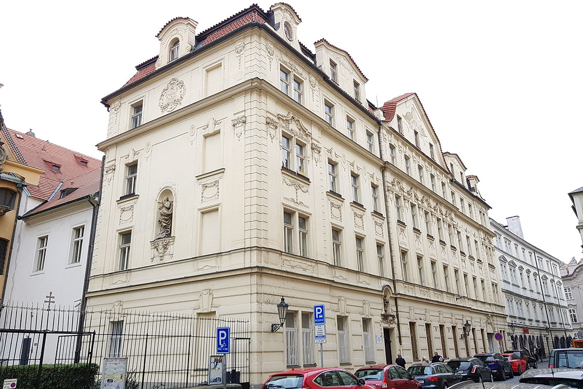 Základní škola a Střední škola Karla Herforta, Praha 1, Josefská 4