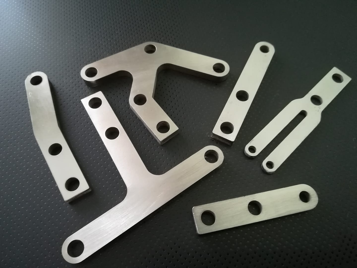 PRACHENSKY MANUFACTURING foto 2