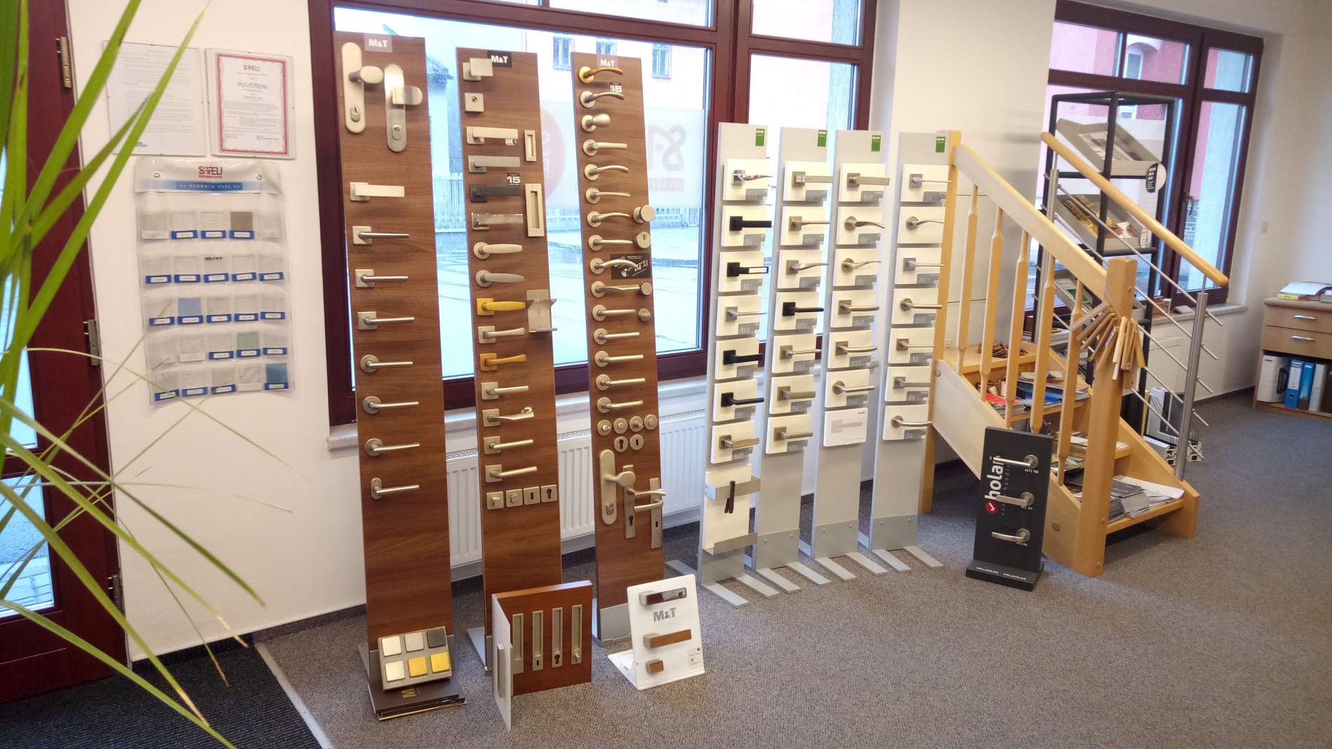 POLARIS - dveře a zárubně SAPELI foto 2