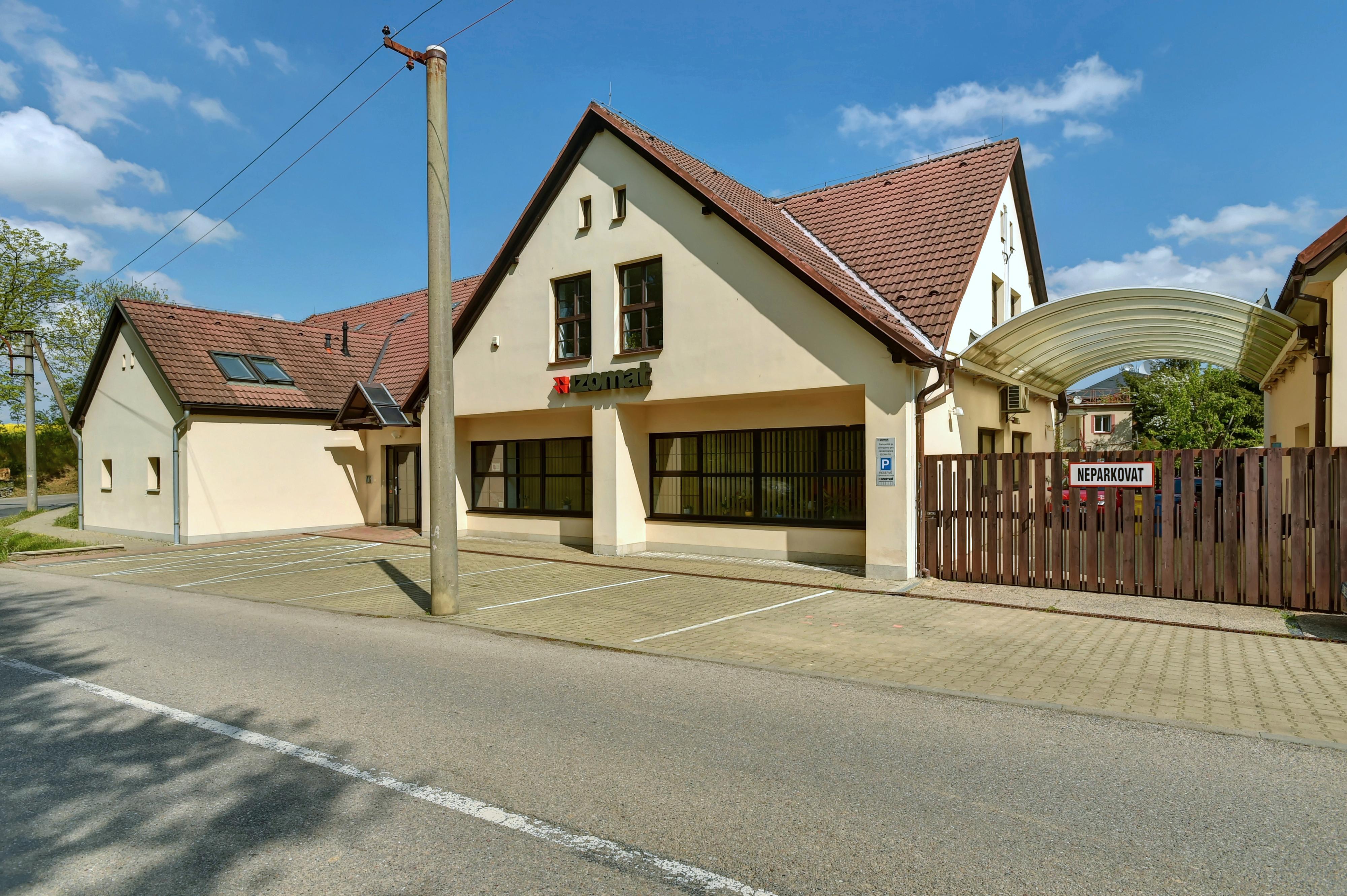 IZOMAT stavebniny foto 3
