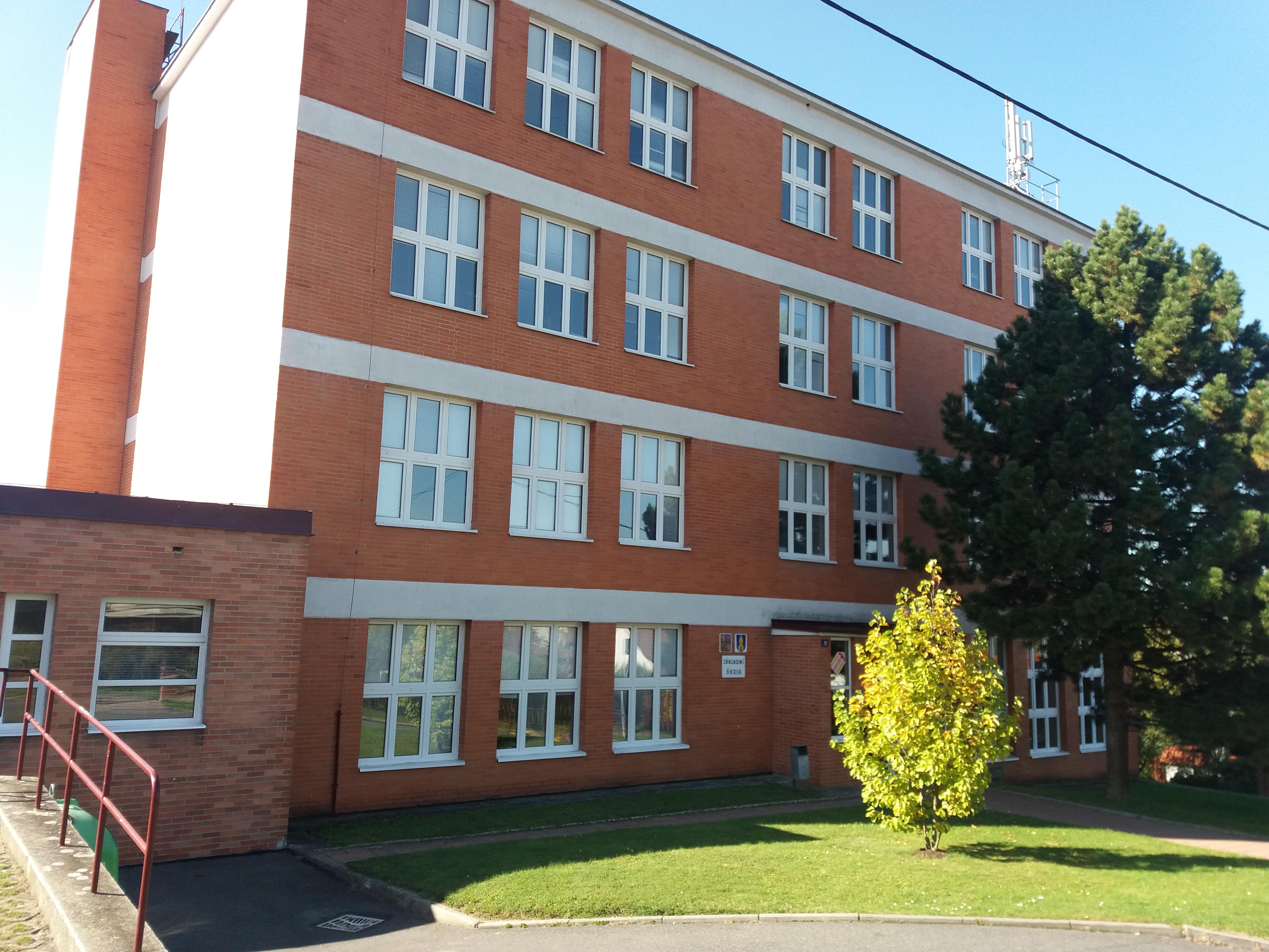 ZŠ Zlín, Komenského