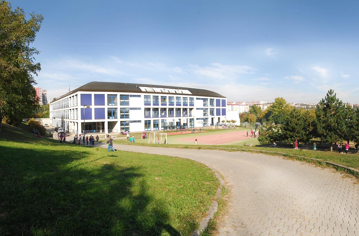 SŠ International School of Brno
