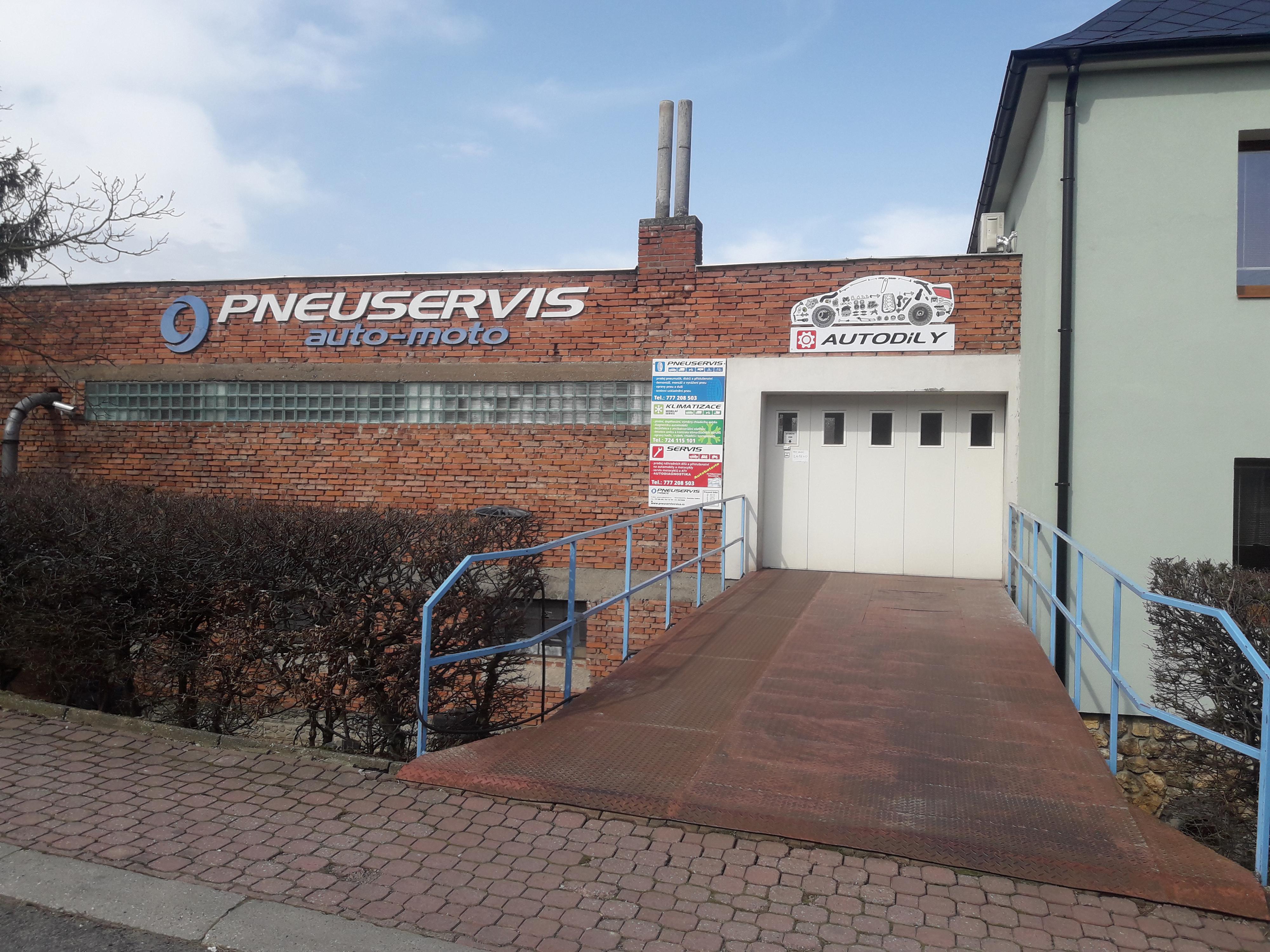 PNEUSERVIS TRŠICE foto 5