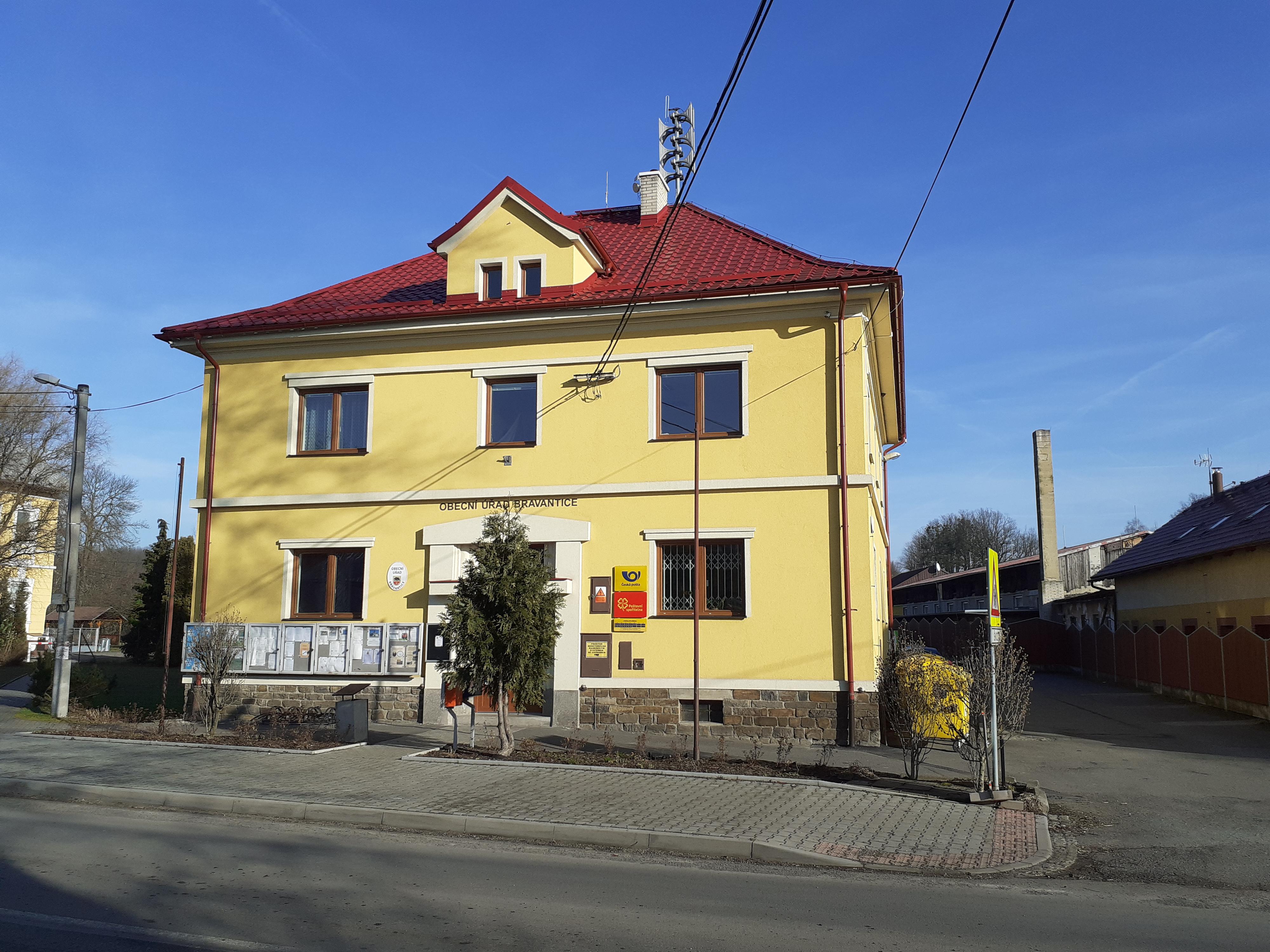 Bravantice - obecní úřad foto 4