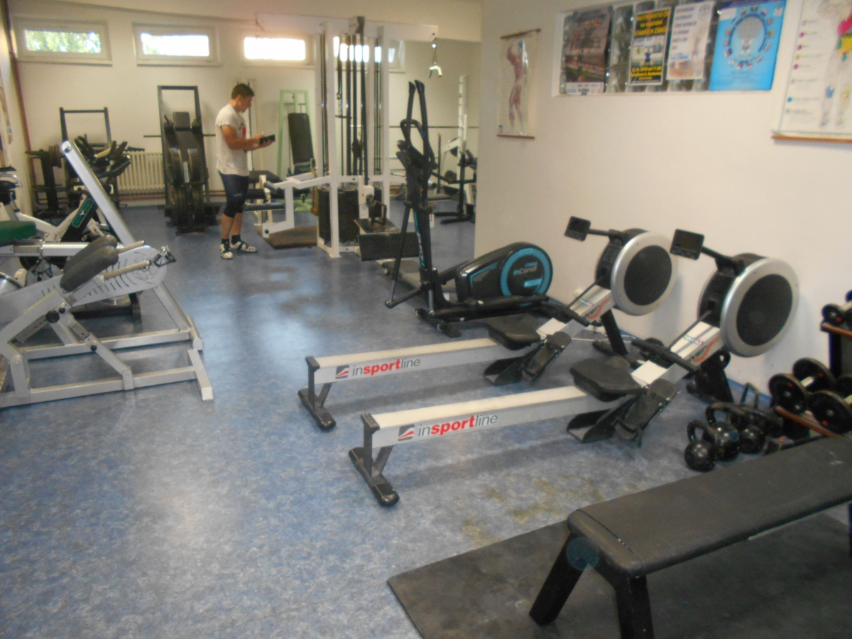 Posilovna a vzpírárna TJ Holešov foto 2