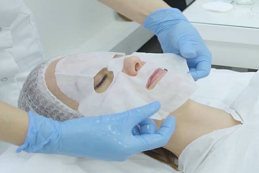 Diamantová dermabraze