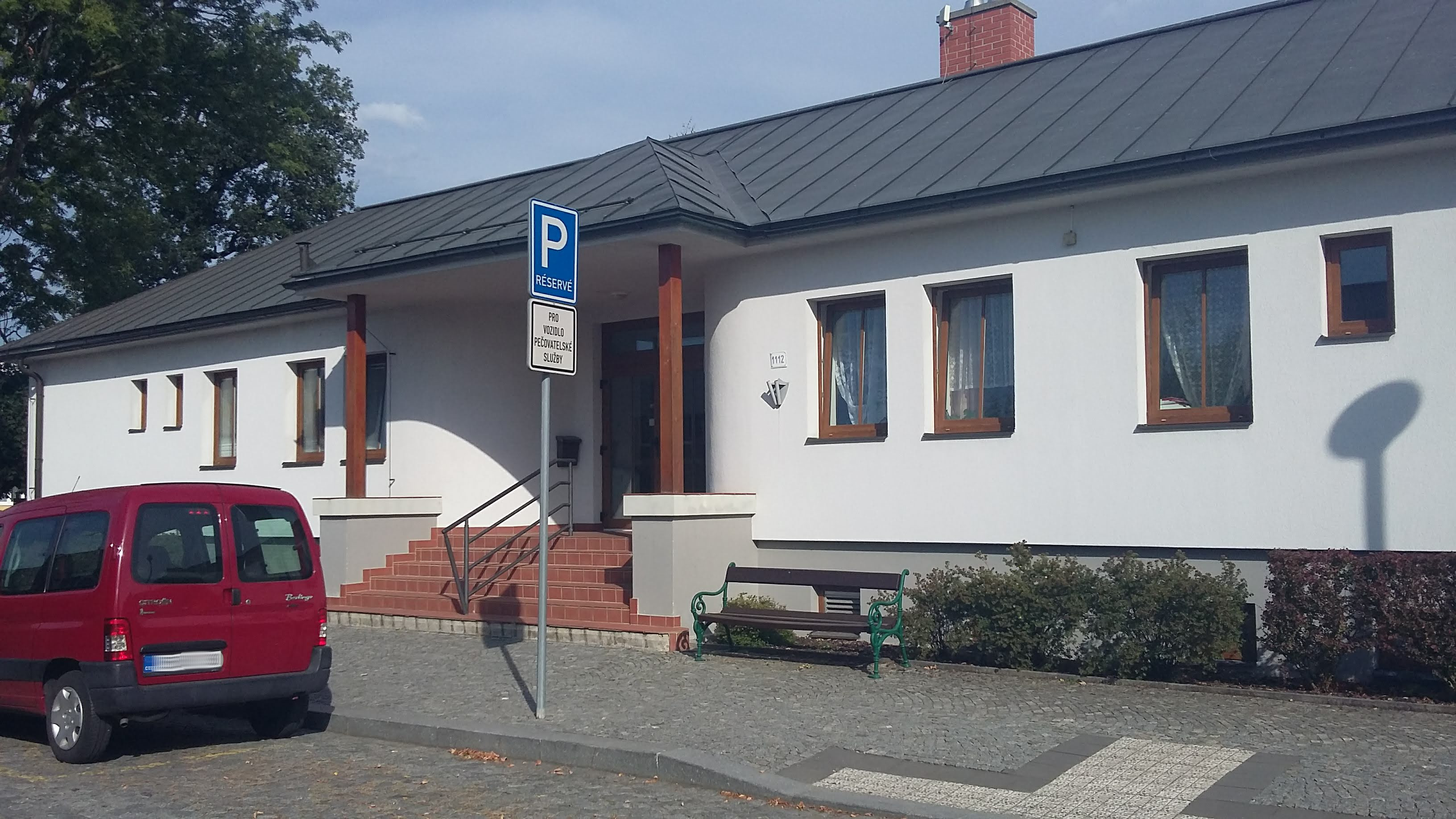 Dům s pečovatelskou službou Bakov nad Jirezou