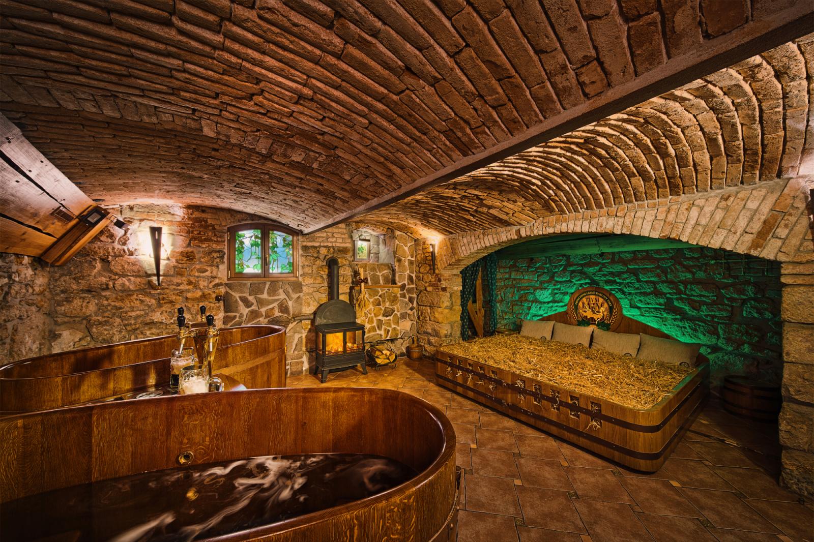 SPA BEERLAND - PRVNÍ PIVNÍ LÁZNĚ KARLOVY VARY