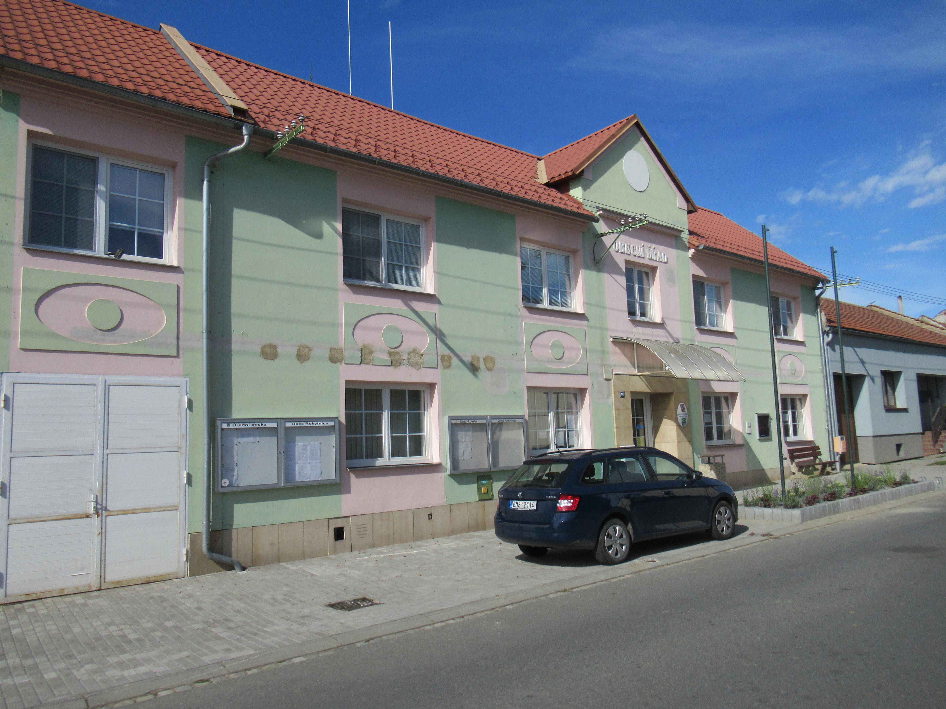 Rokytnice - obecní úřad foto 2