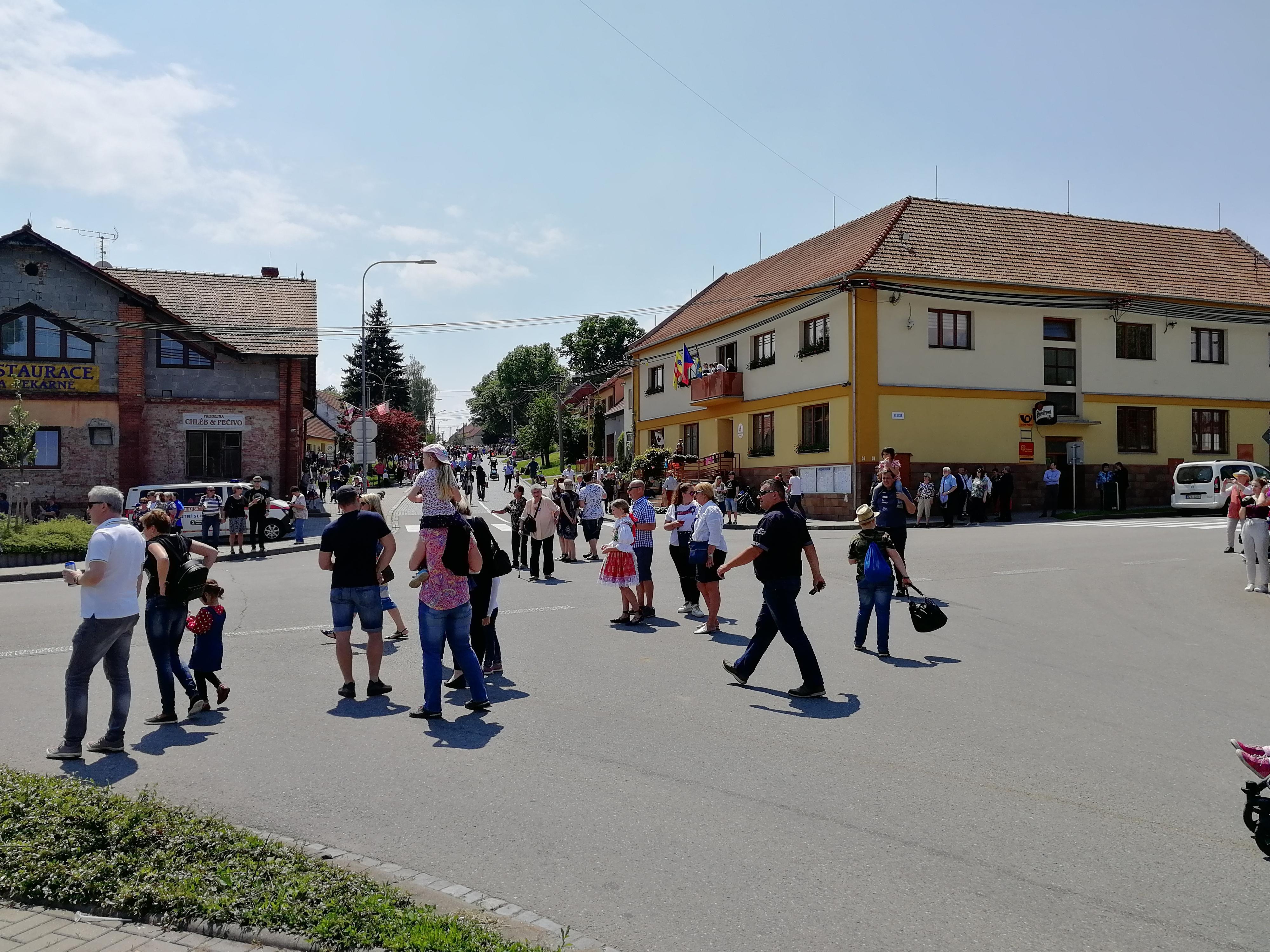 Vlčnov - obecní úřad foto 2