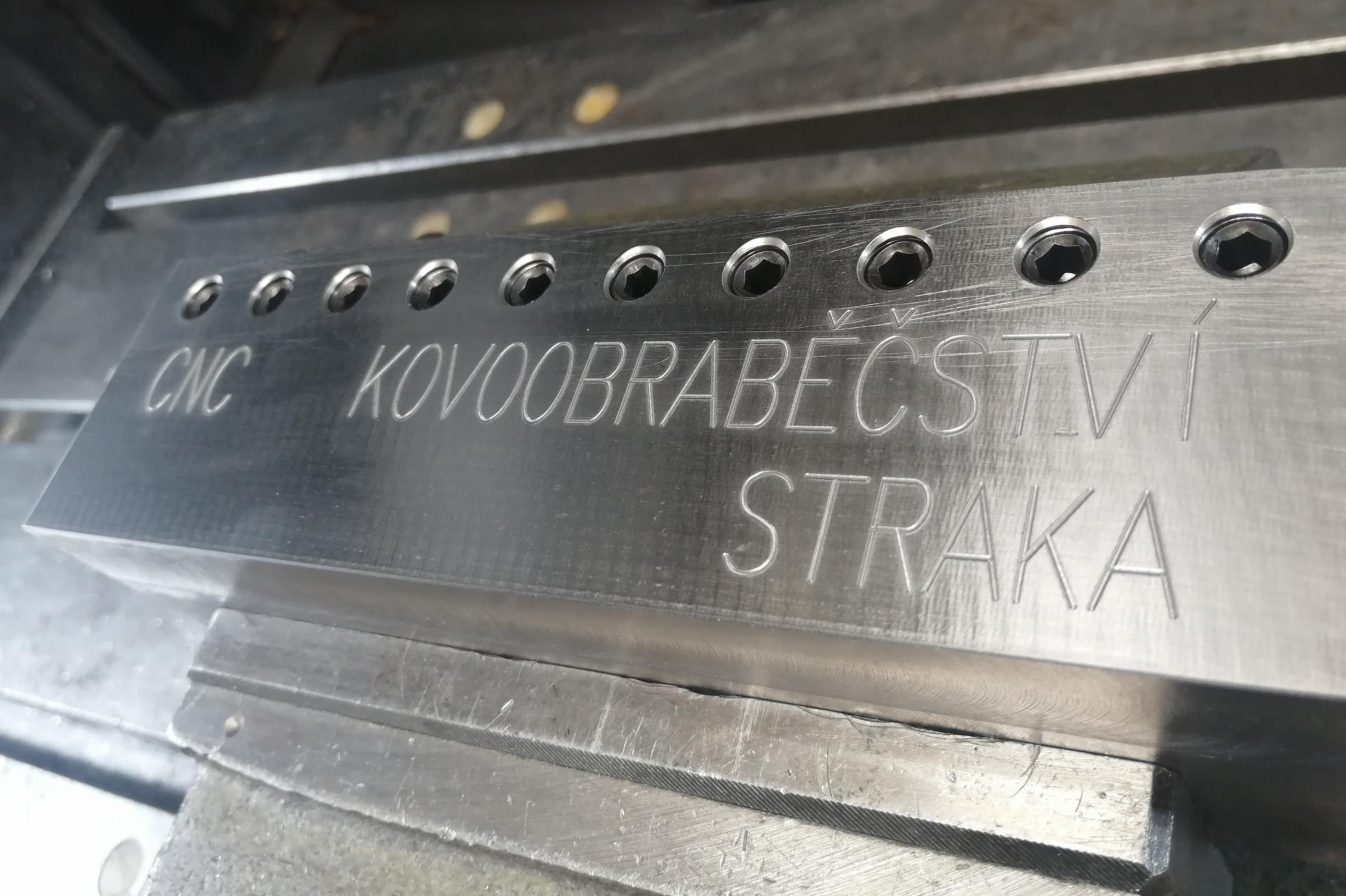 KOVOOBRÁBĚNÍ  STRAKA