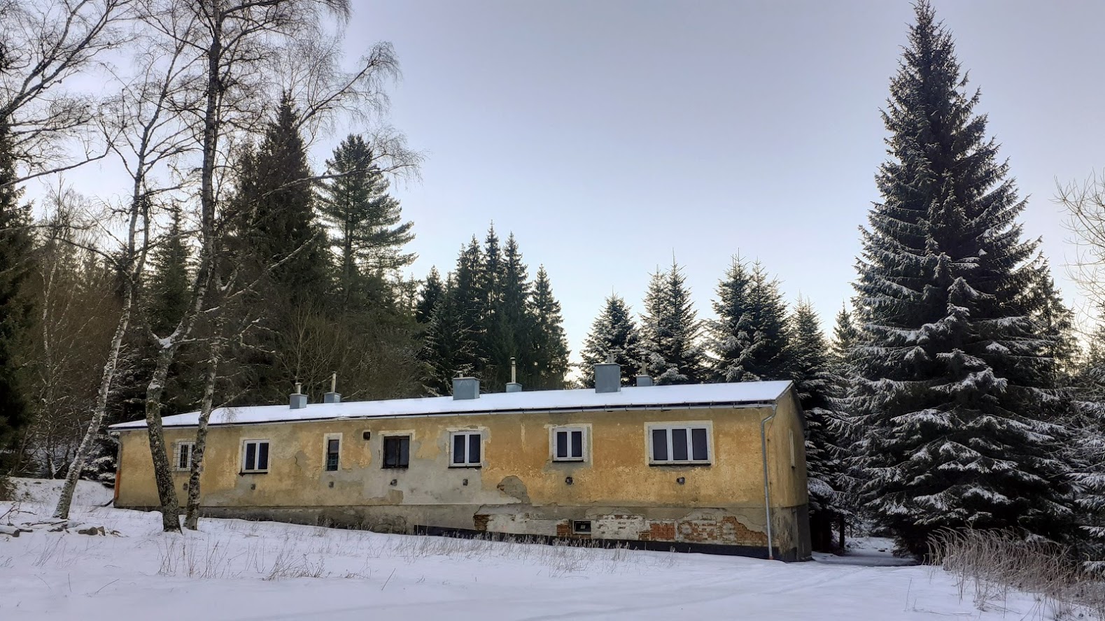 Junák - český skaut, středisko Vydří stopa Sušice - klubovna foto 1