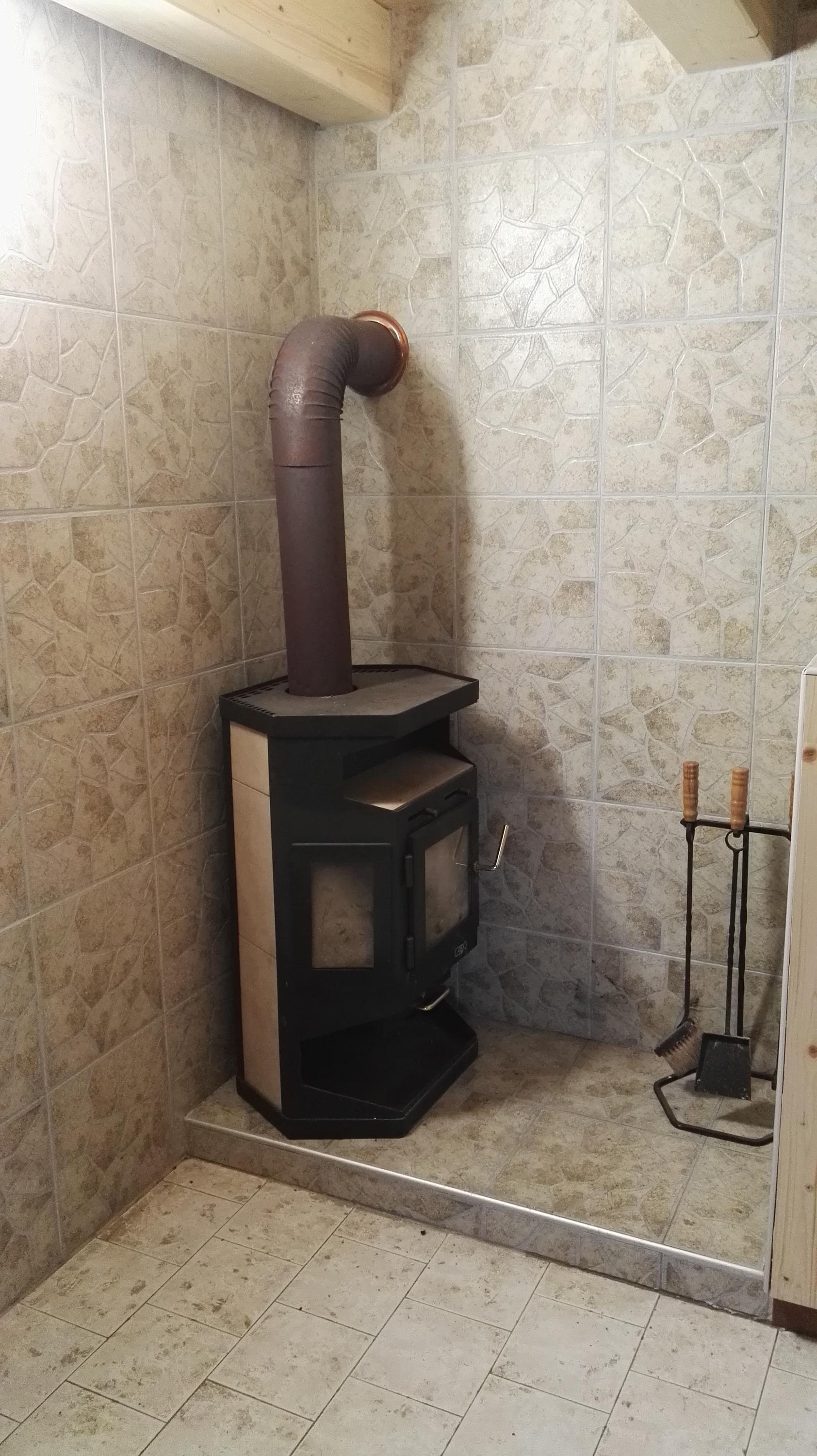 Obkladačství Kříž foto 2
