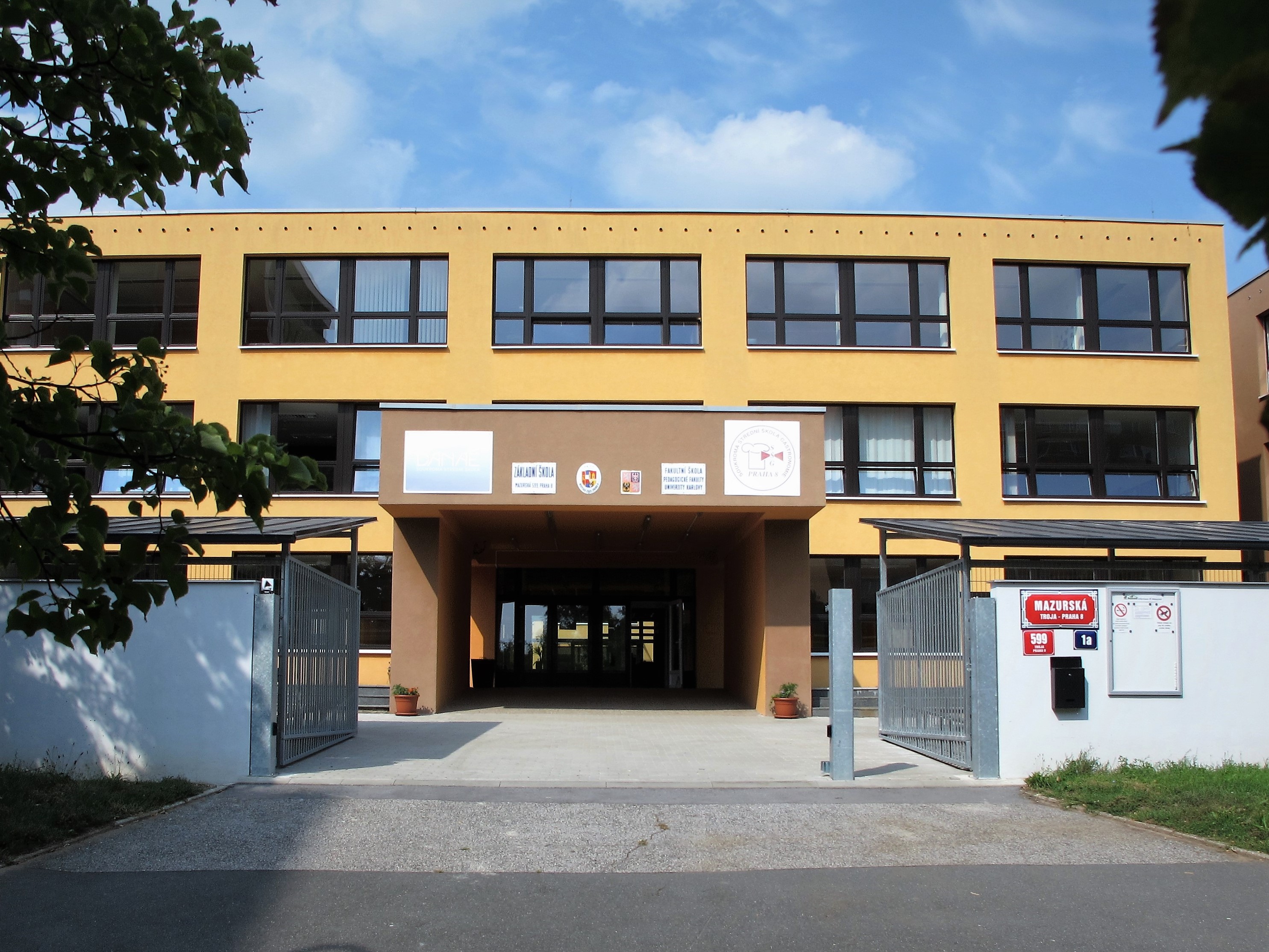 ZŠ Mazurská, Praha 8, Svídnická foto 2