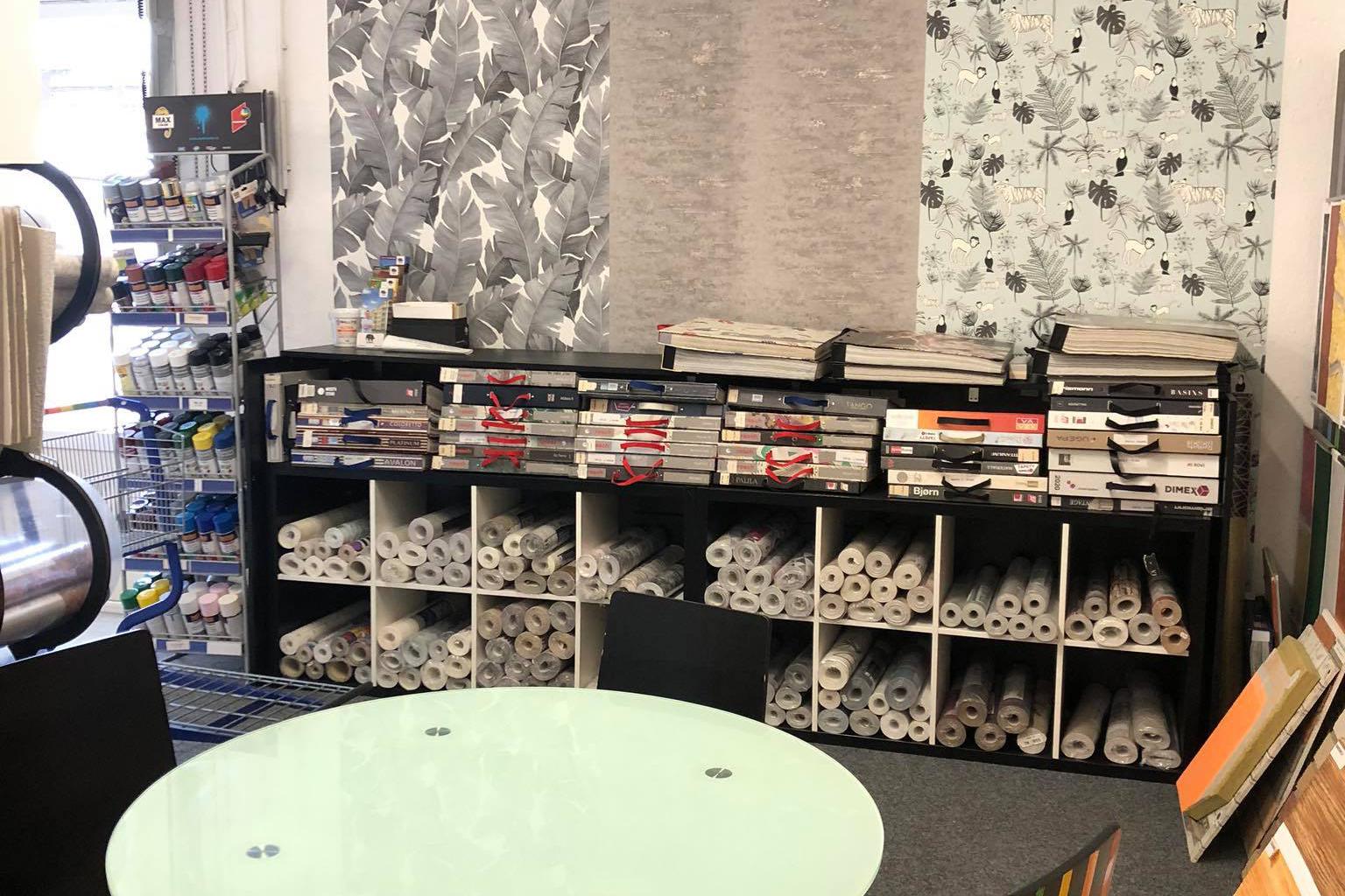 STAVEBNINY A ATELIÉR FASÁD