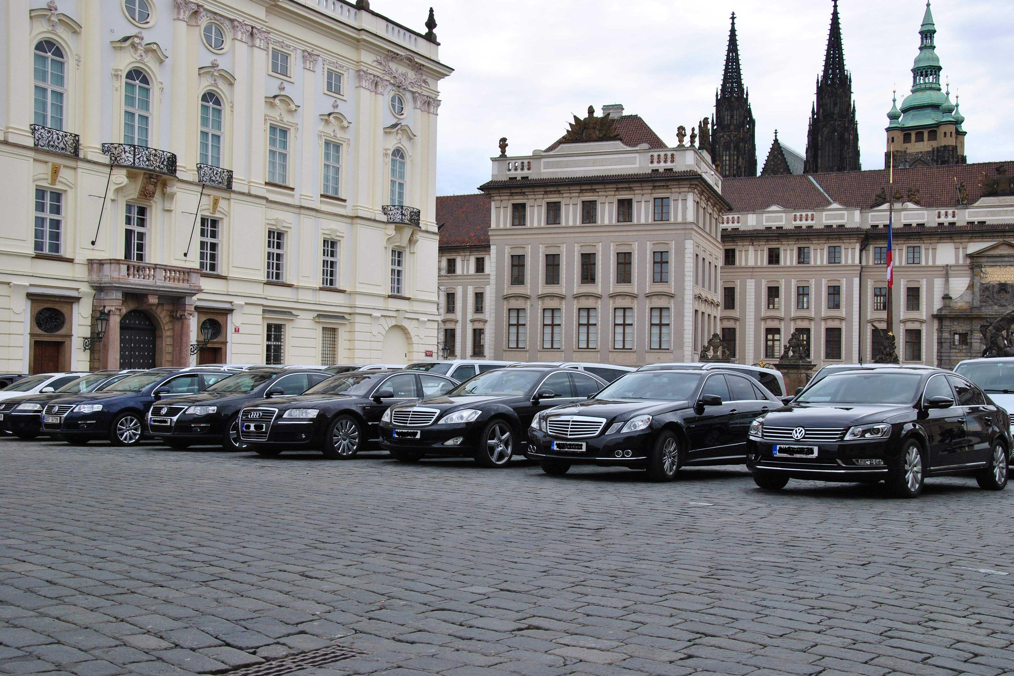 Prague Airport Transfer - Tomáš Ráček
