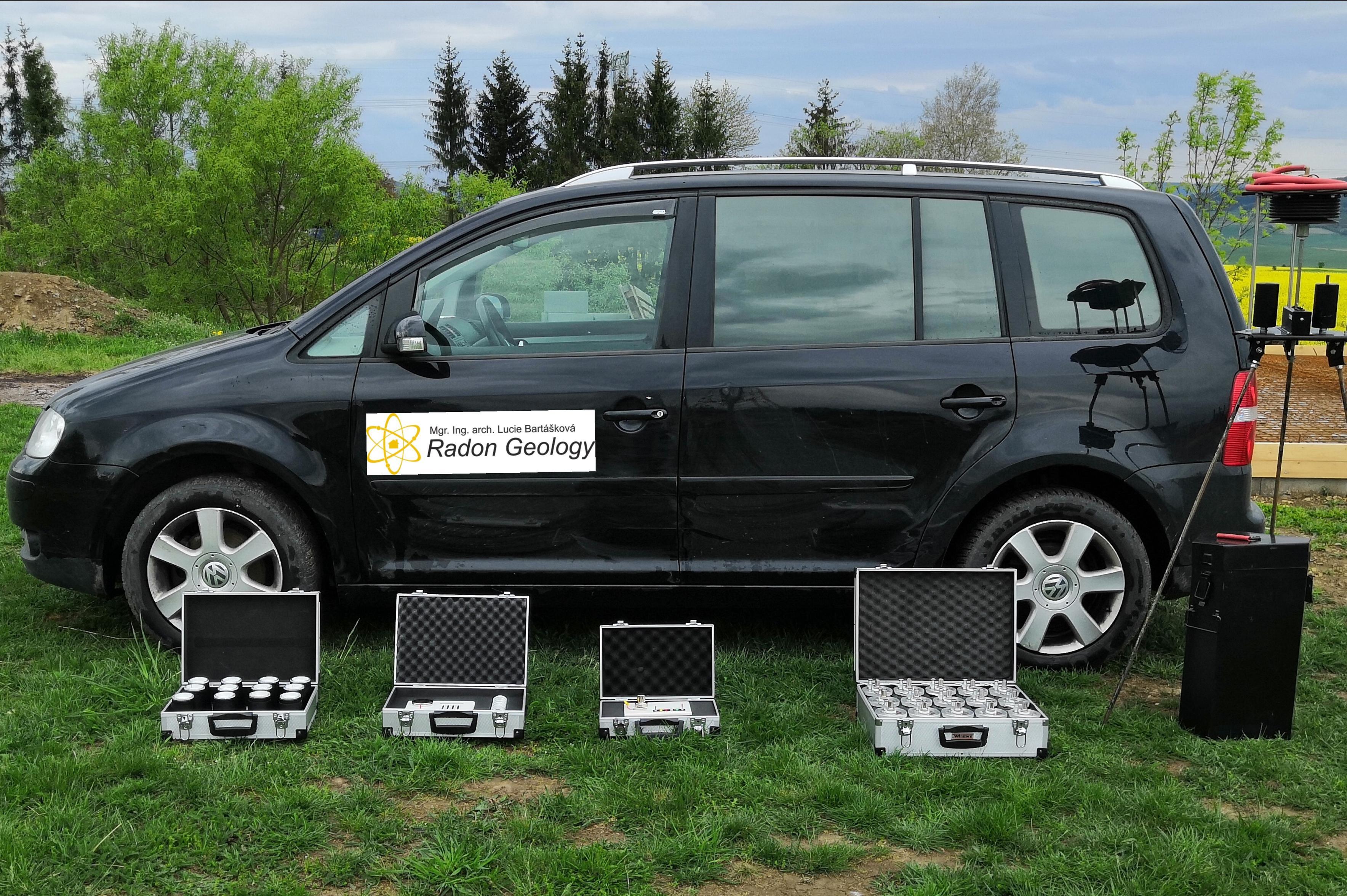 Mgr. Ing. arch. Lucie Bartášková - Radon a zemní práce foto 1