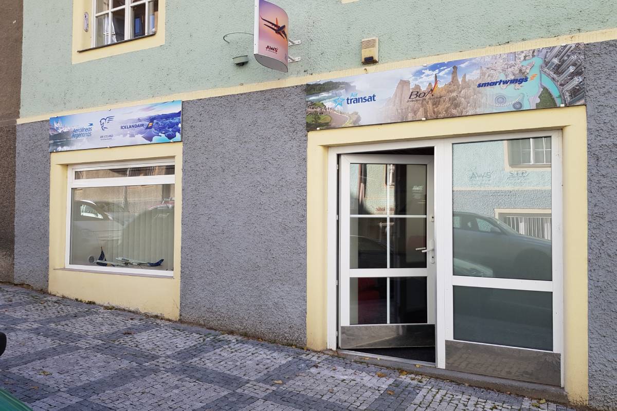 AIR WORLD SERVICES, a.s.