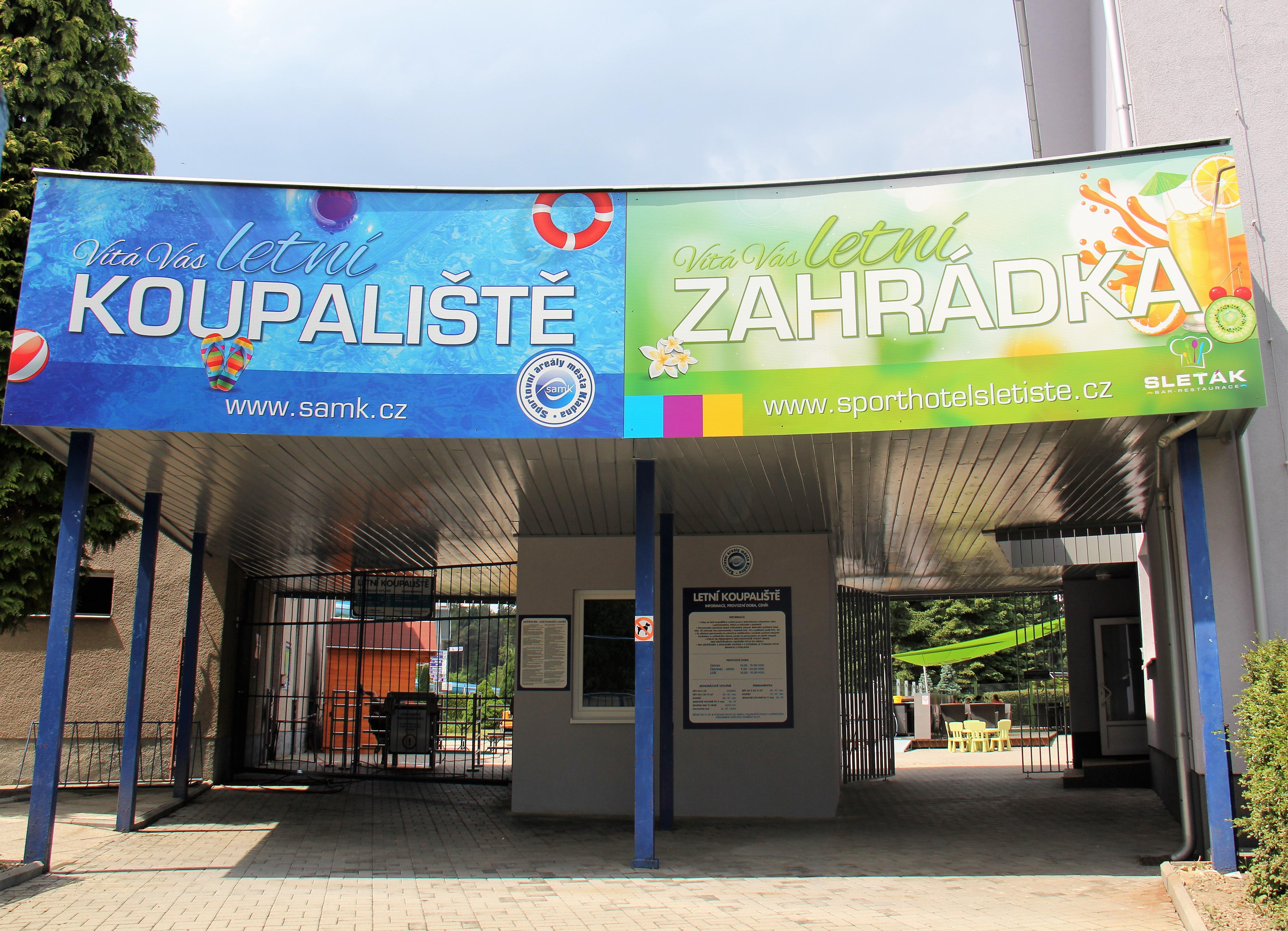 Letní koupaliště Sletiště foto 3