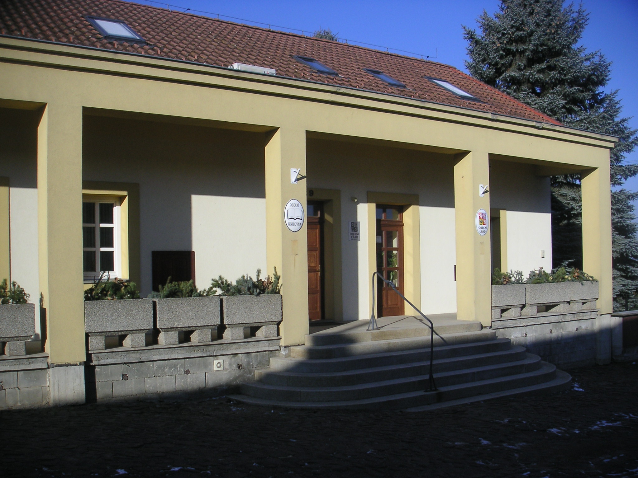 Bradlec - obecní úřad