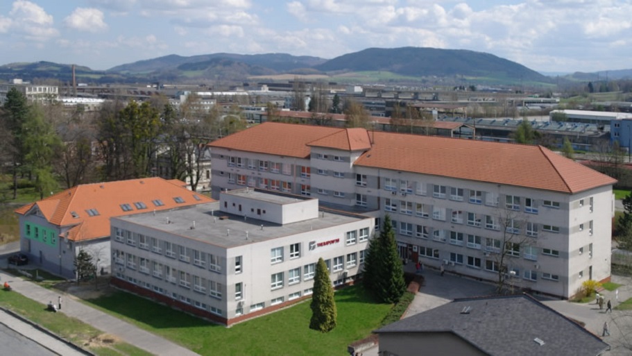 THERÁPON 98, a.s. foto 2