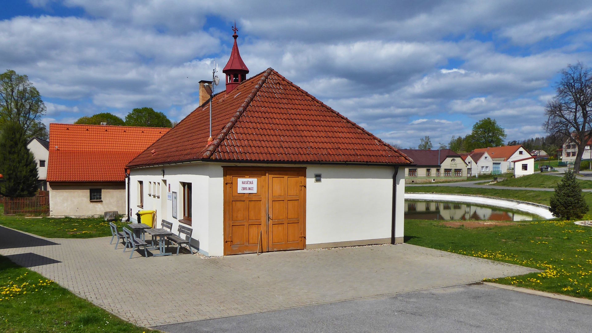 Strachoňovice - obecní úřad foto 2