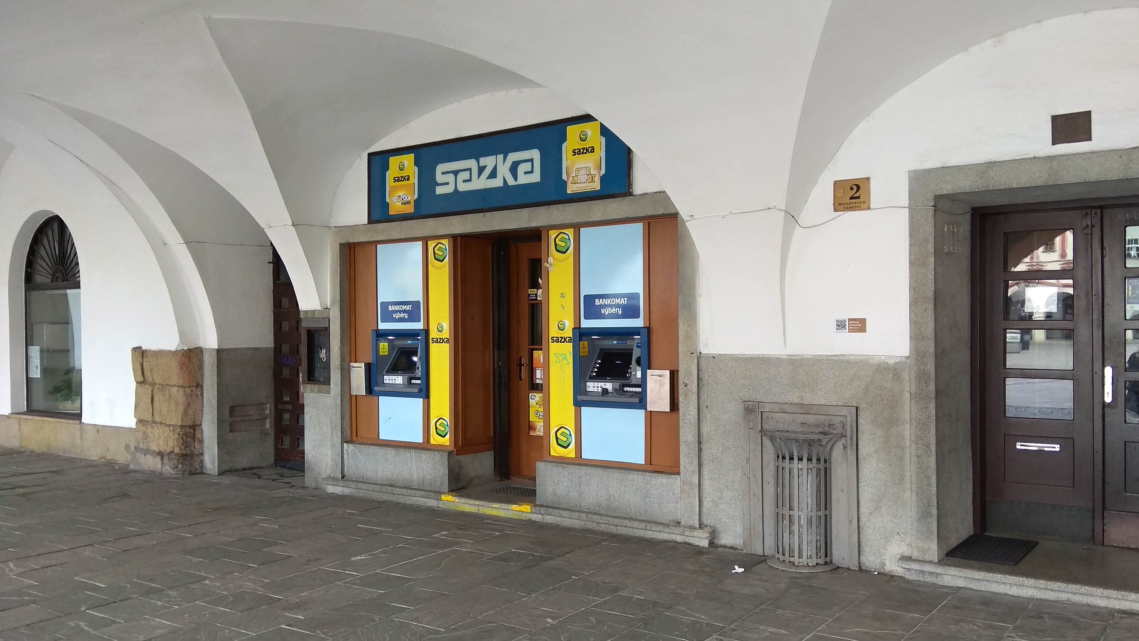 Bankomat České spořitelny foto 2