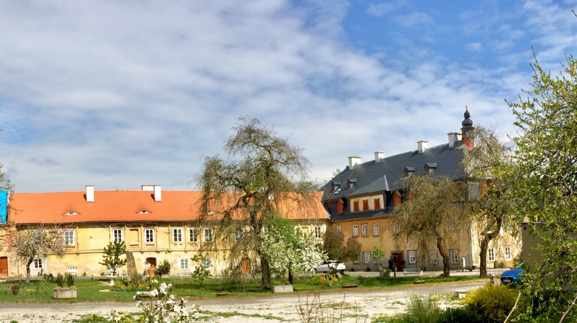 Zámecká restaurace Nový Dvůr foto 2