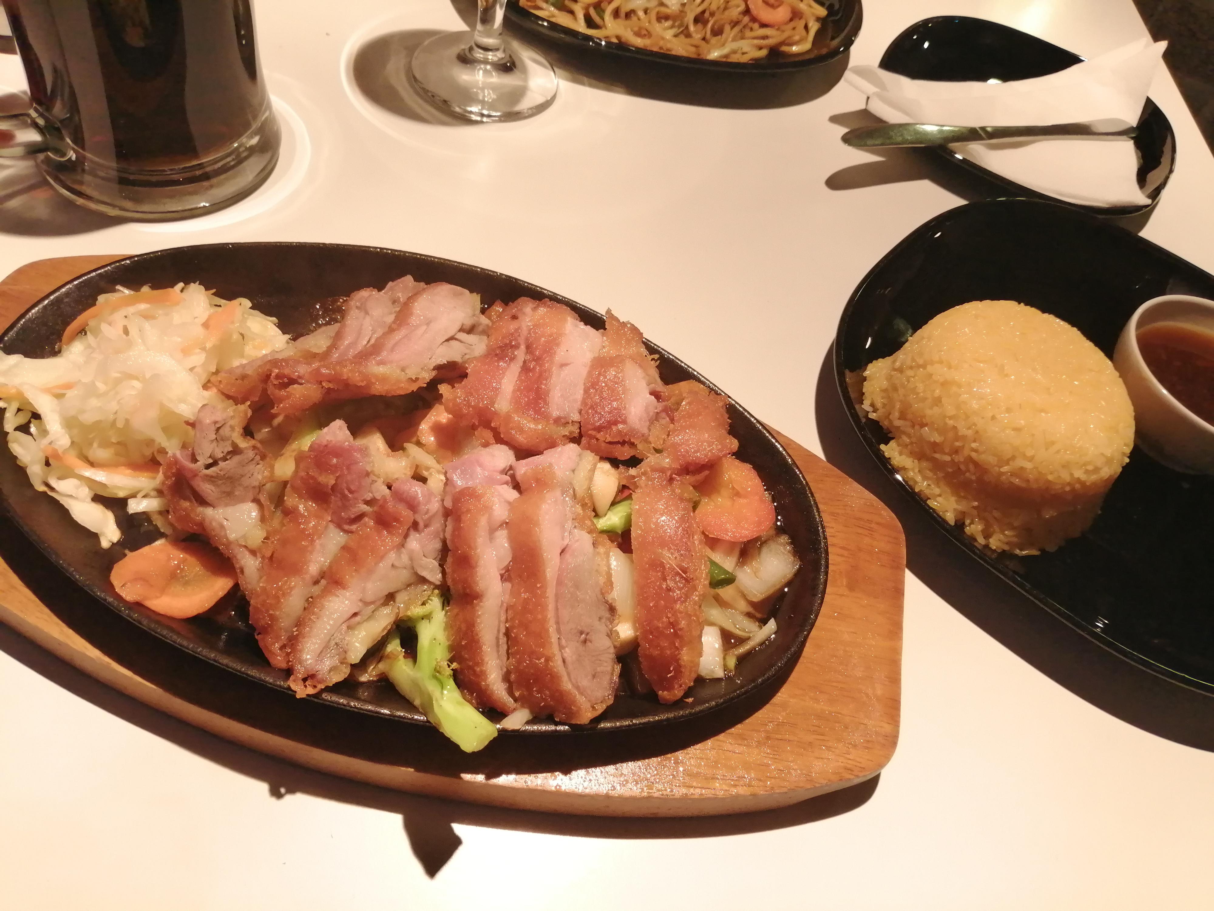 Hung's Asian Restaurant