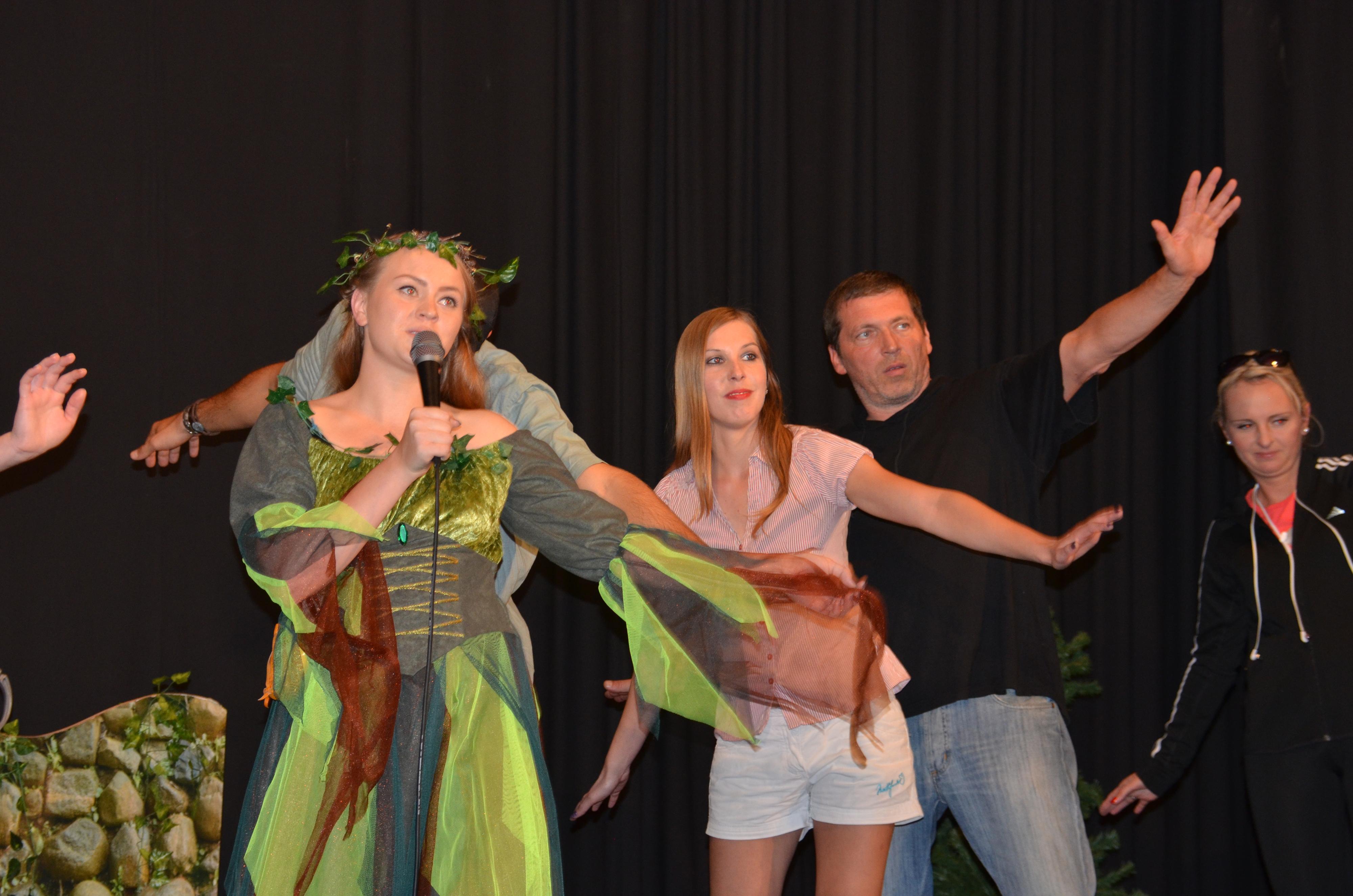 Spolek Divadlo NaŽivo foto 3