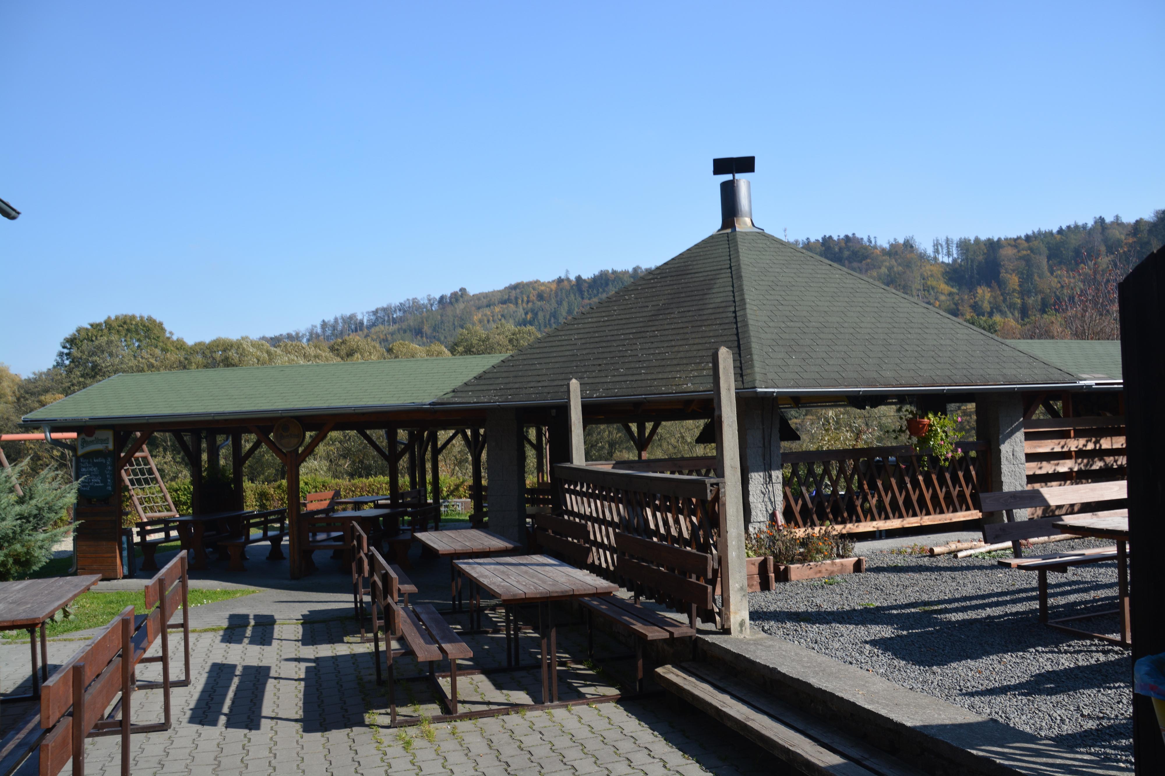 Restaurace Sklípek Ve Staré škole