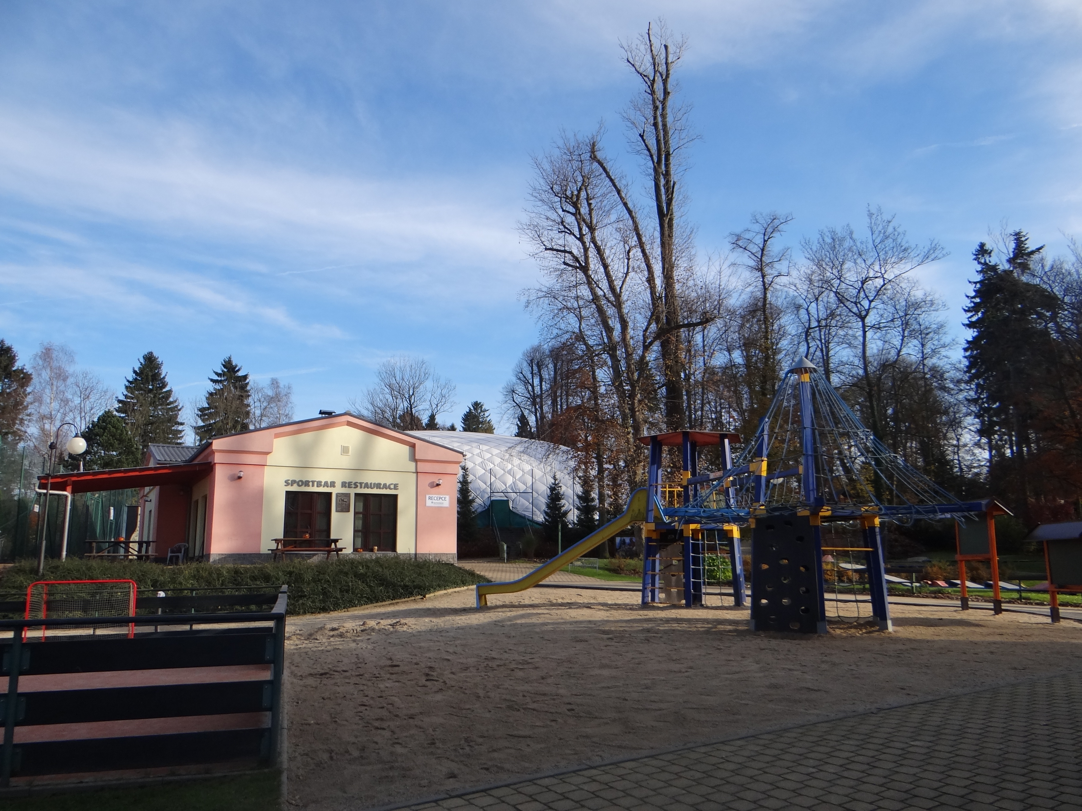 Sportovní areál Českého Švýcarska foto 2