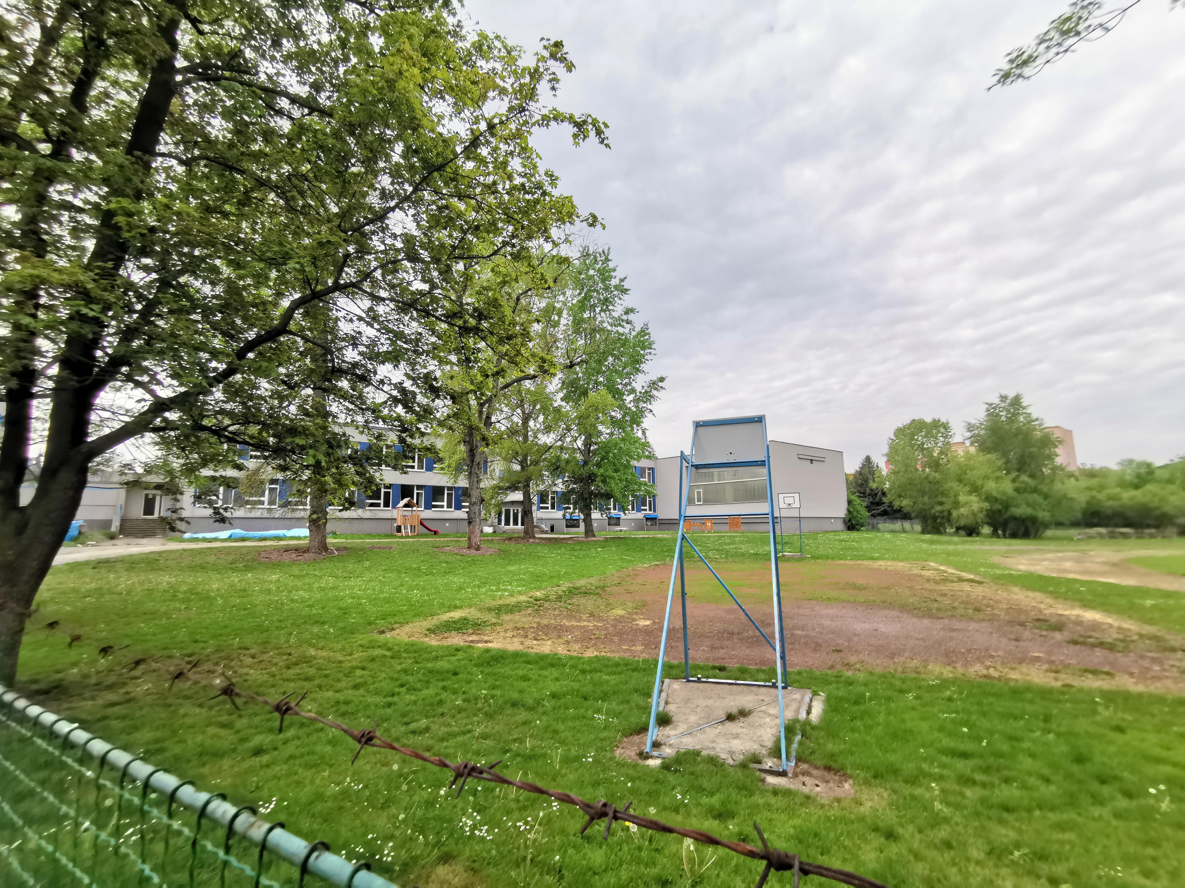 Základní škola Louny, Prokopa Holého 2632, příspěvková organizace foto 2