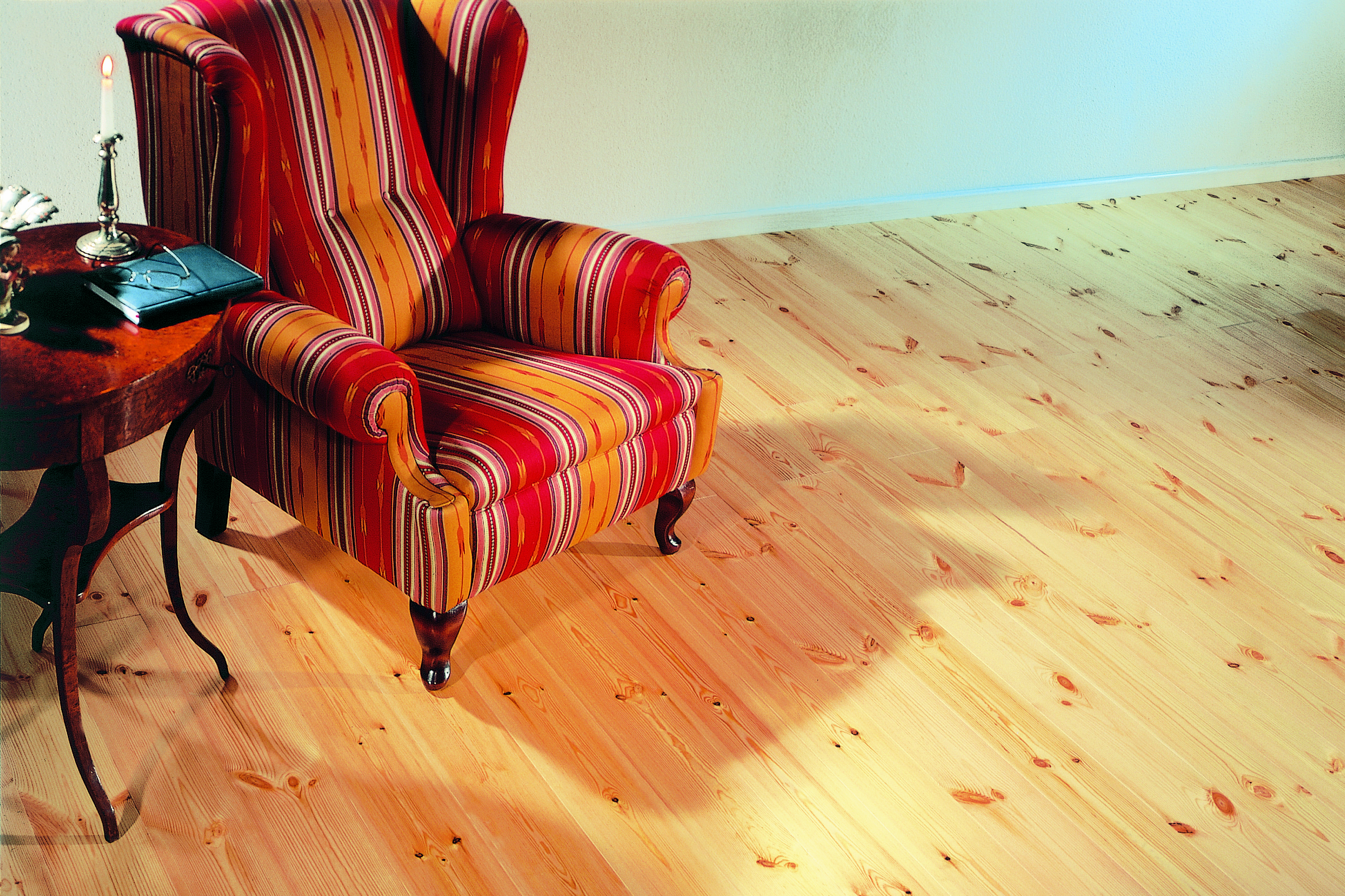 FEEL WOOD - masivní podlahy