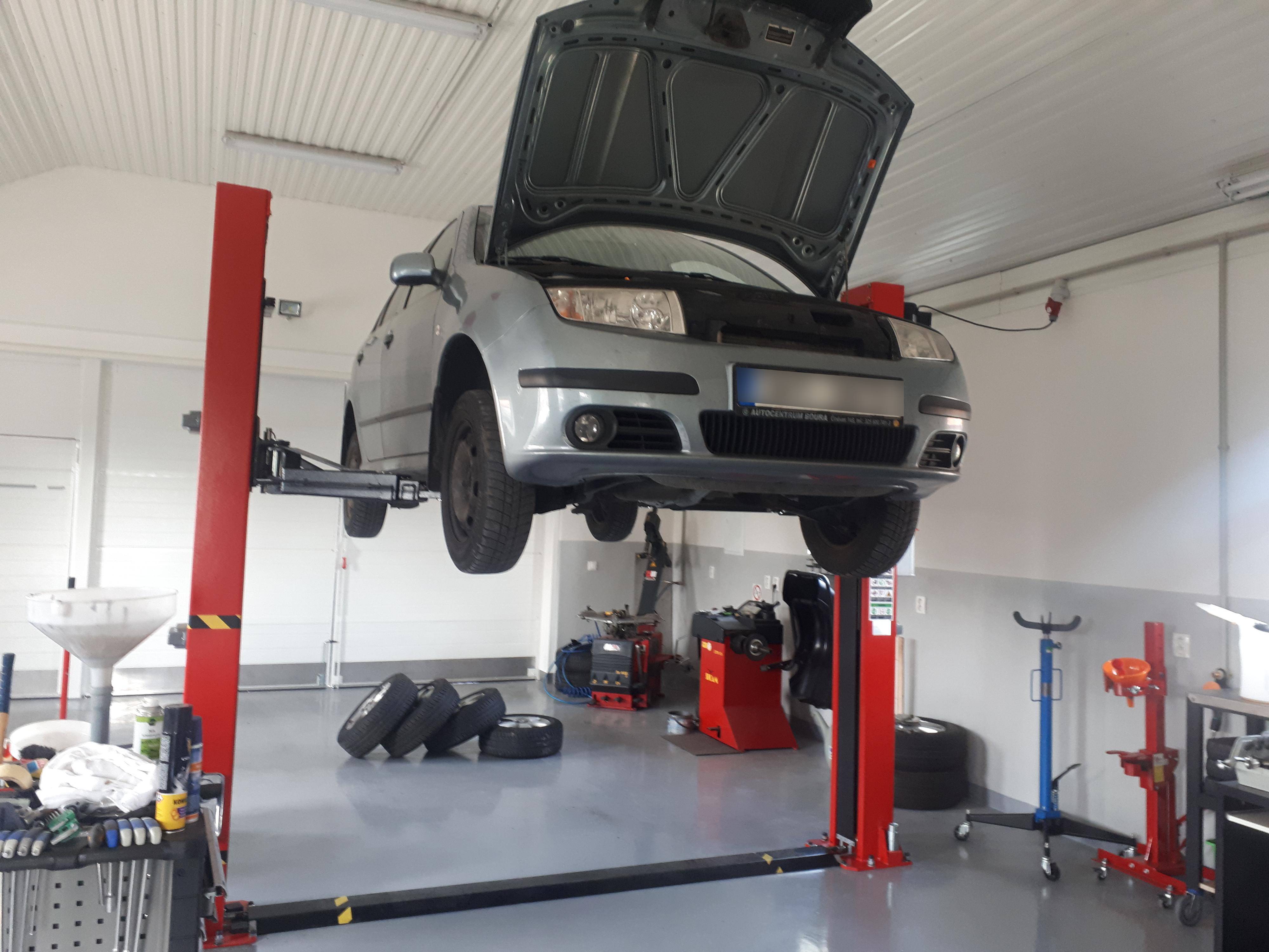 Autodílna Záhornice foto 3