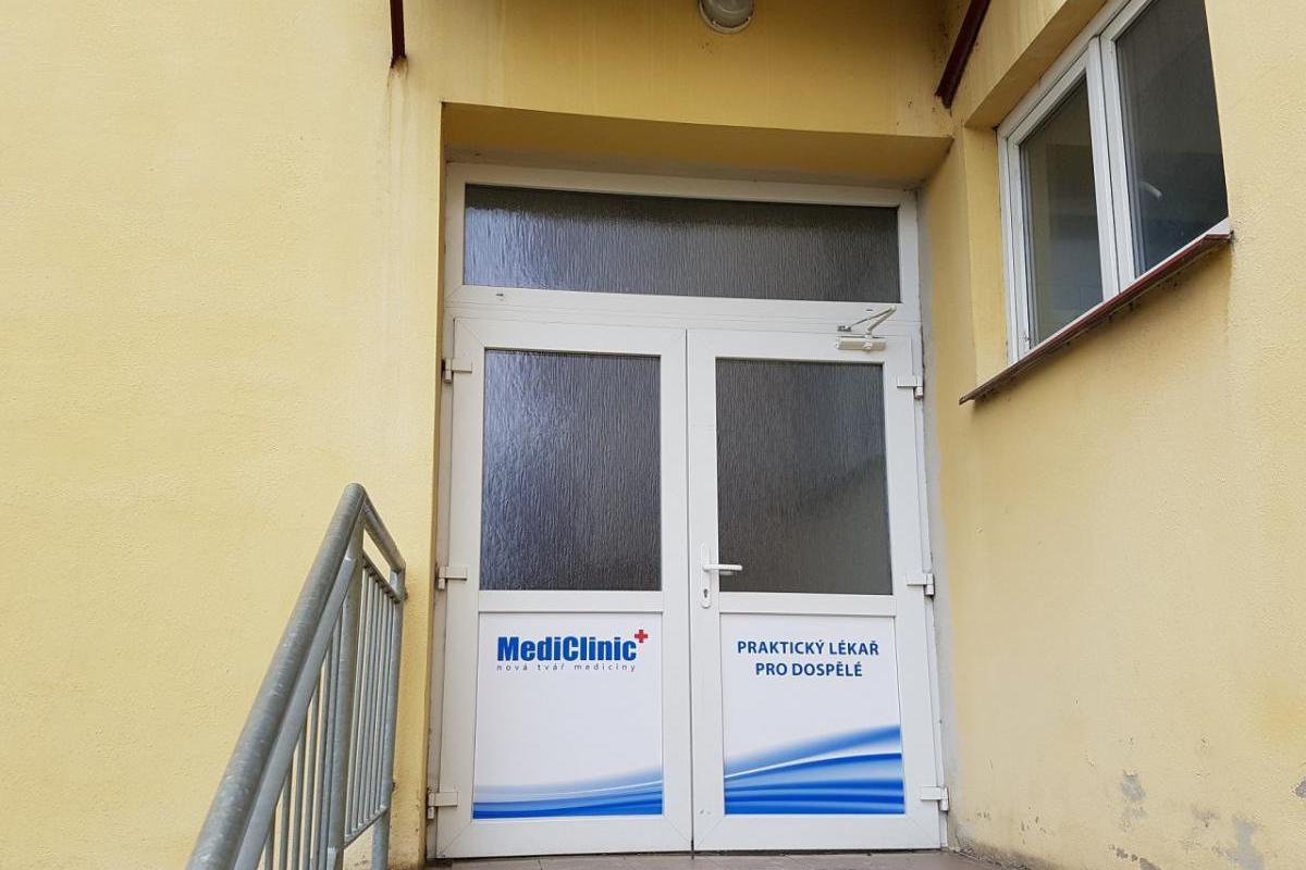 MUDr. Kateřina Hobzová, MediClinic a.s.
