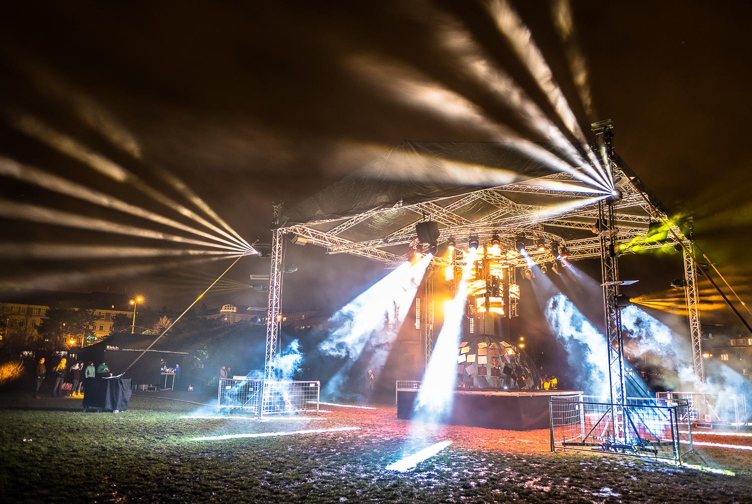Kletch | SOUND LIGHT STAGE VIDEO foto 3